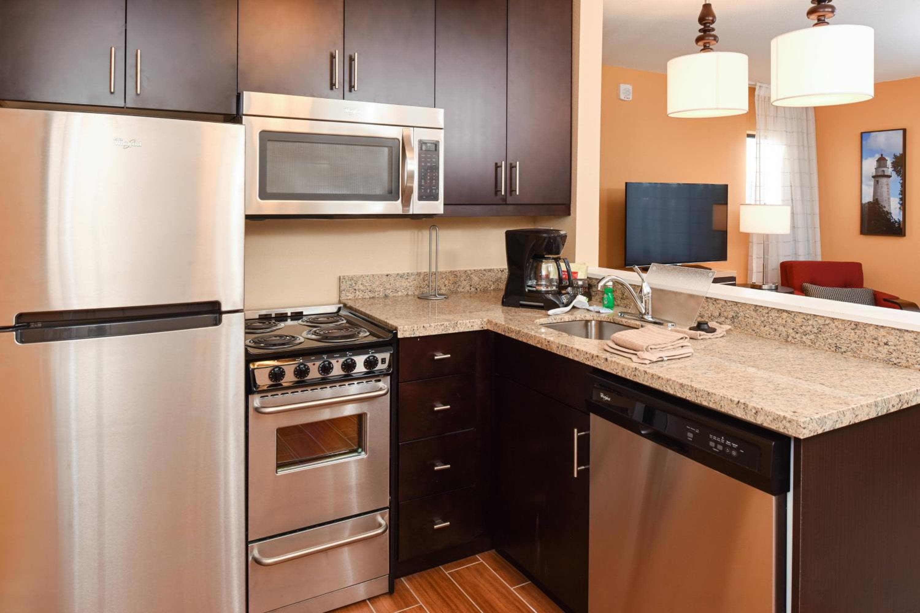 TownePlace Suites by Marriott Detroit Commerce