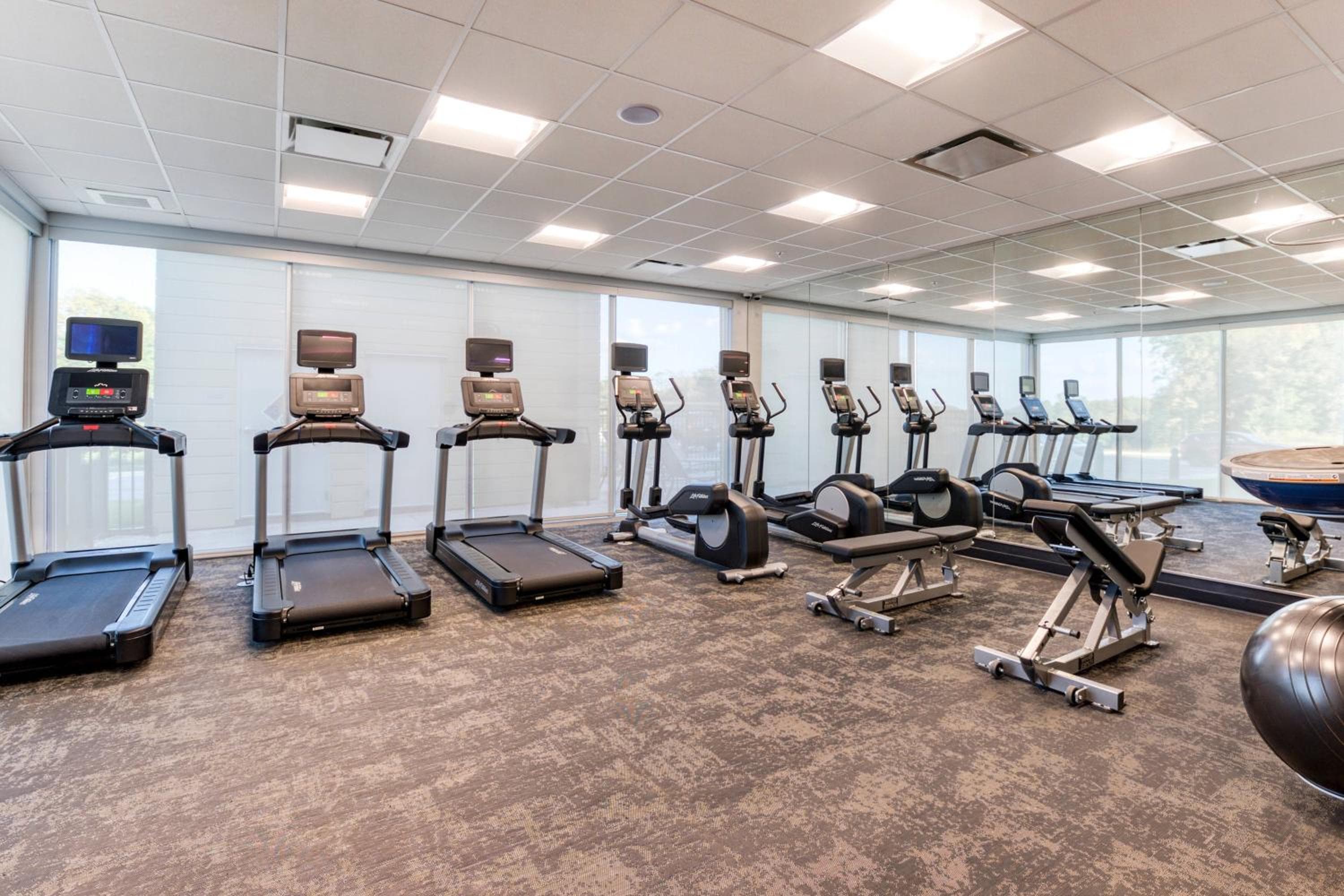 Fairfield Inn & Suites by Marriott Charlotte Belmont