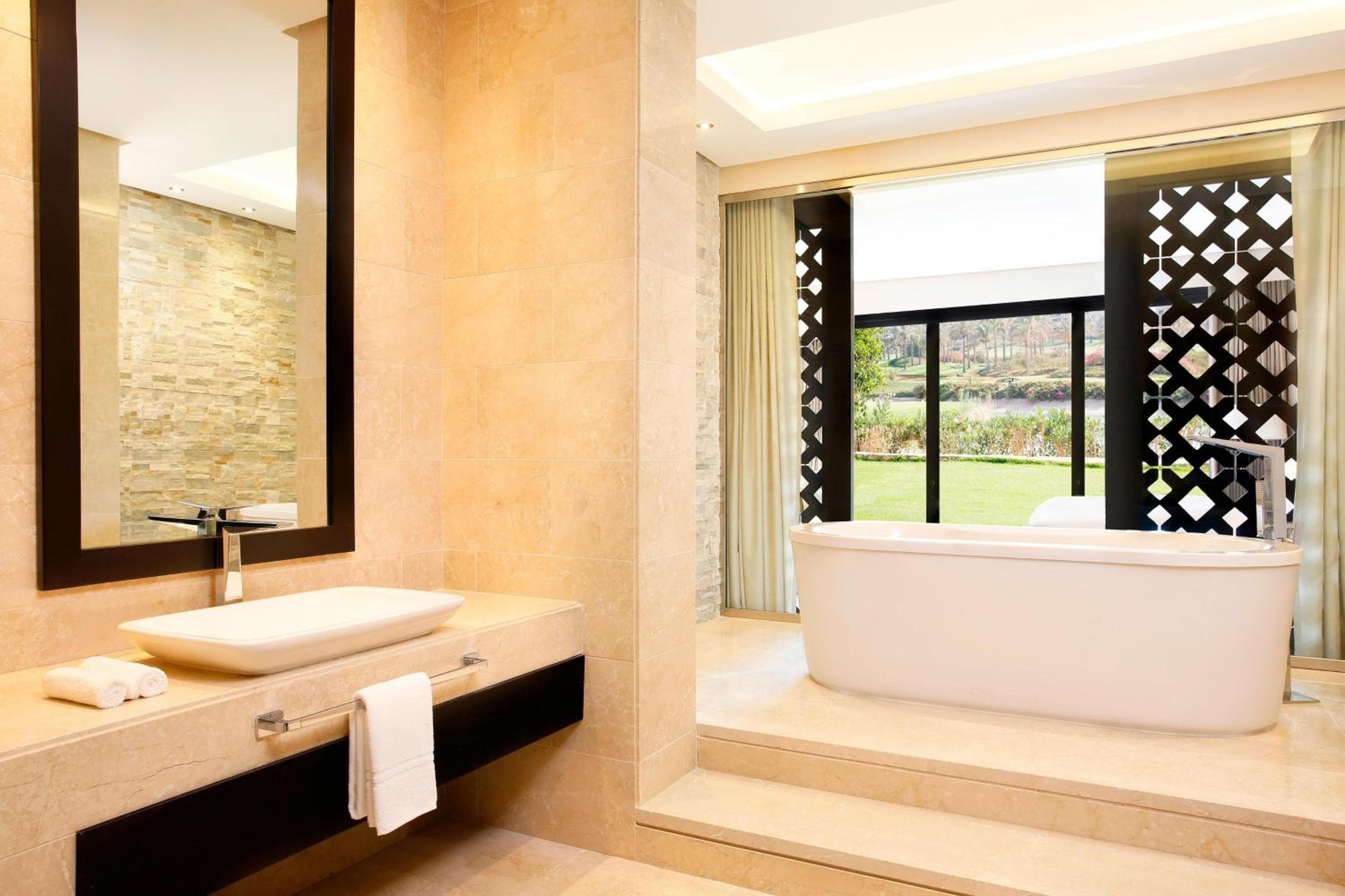 The Westin Cairo Golf Resort & Spa, Katameya Dunes