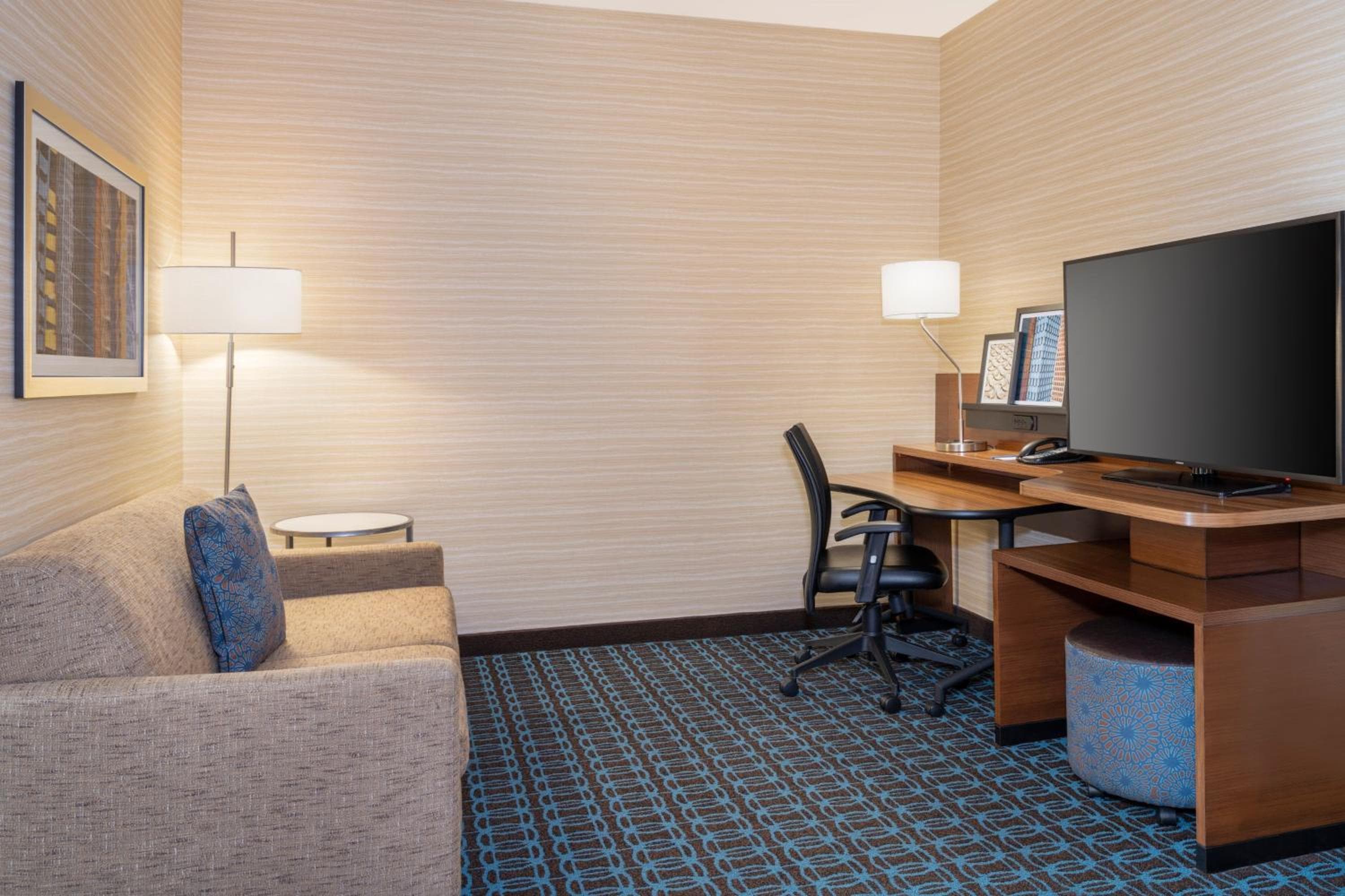 Fairfield Inn & Suites by Marriott Los Angeles LAX/El Segundo