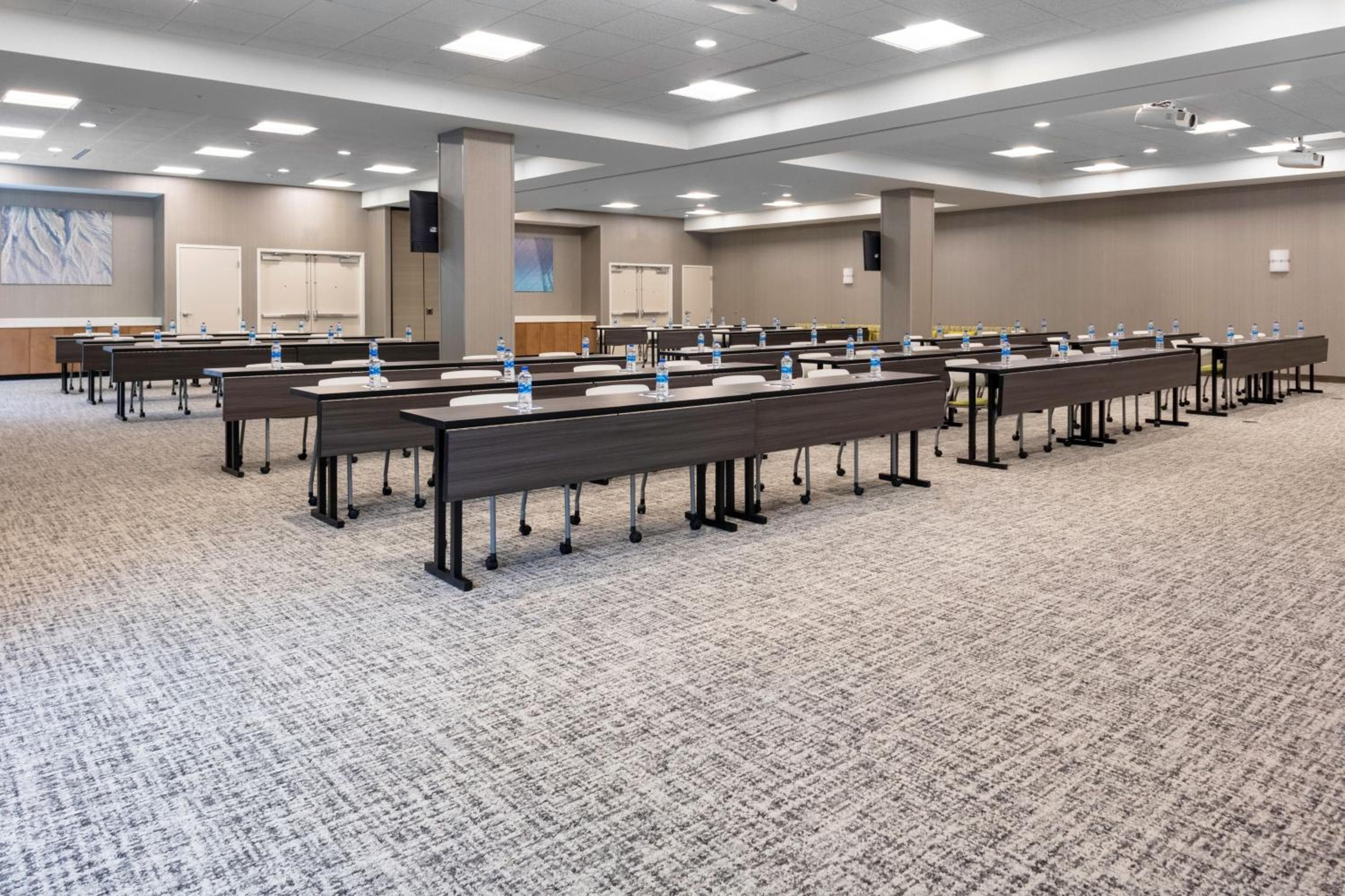 SpringHill Suites By Marriott Durham City View