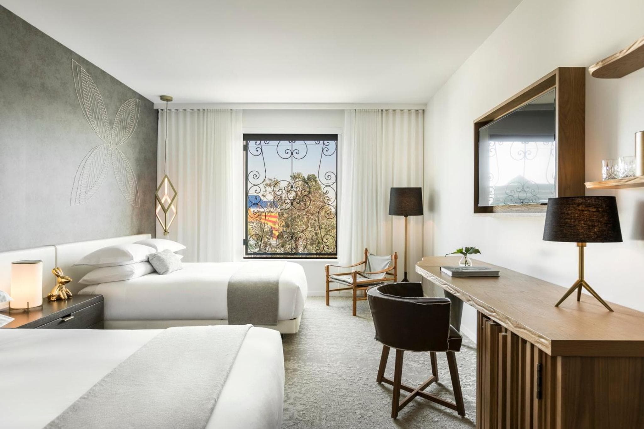 Kimpton La Peer West Hollywood by IHG