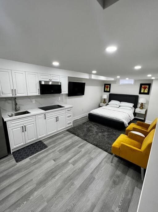 New Luxurious Studio Apartment