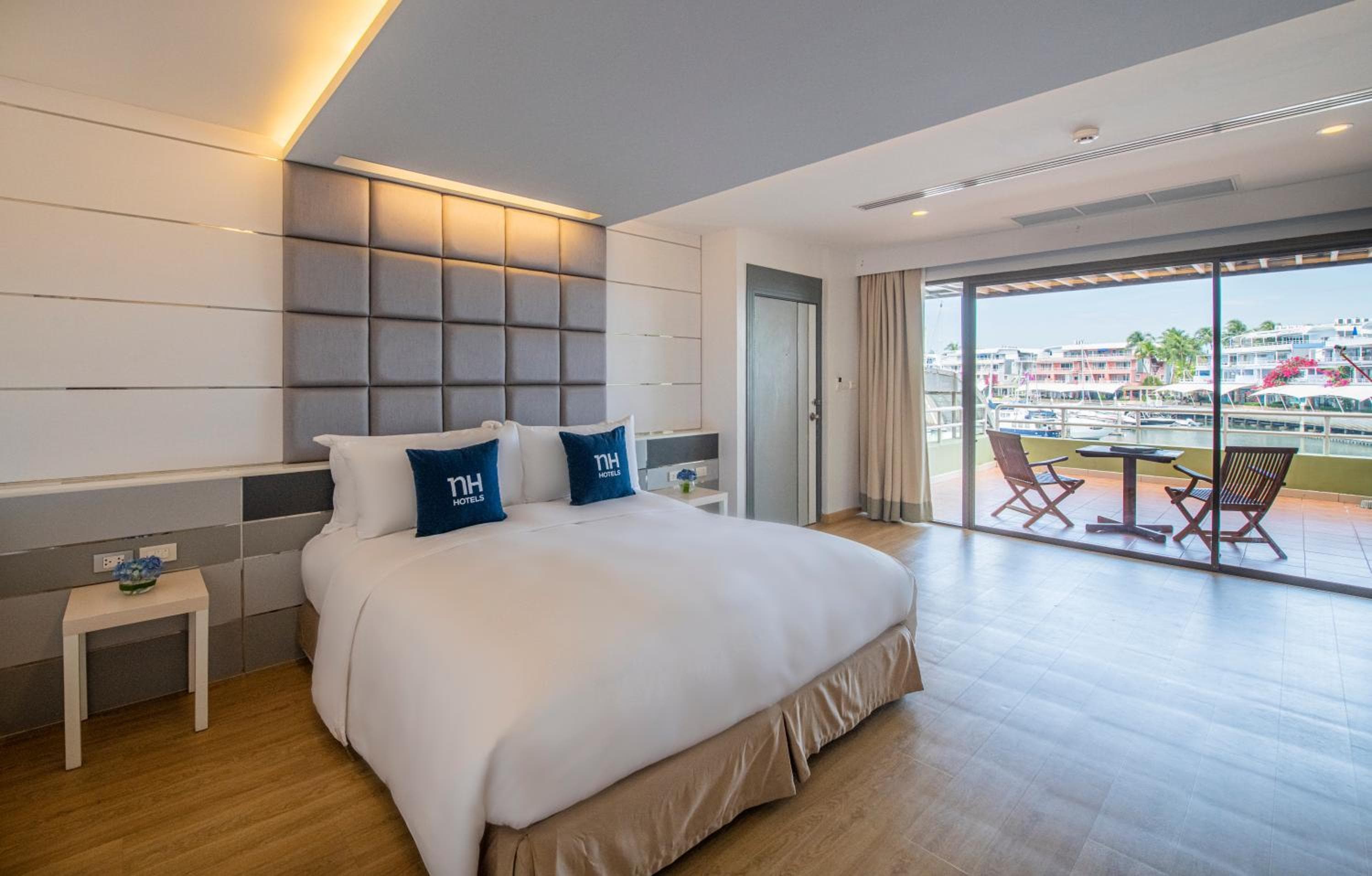 NH Boat Lagoon Phuket Resort