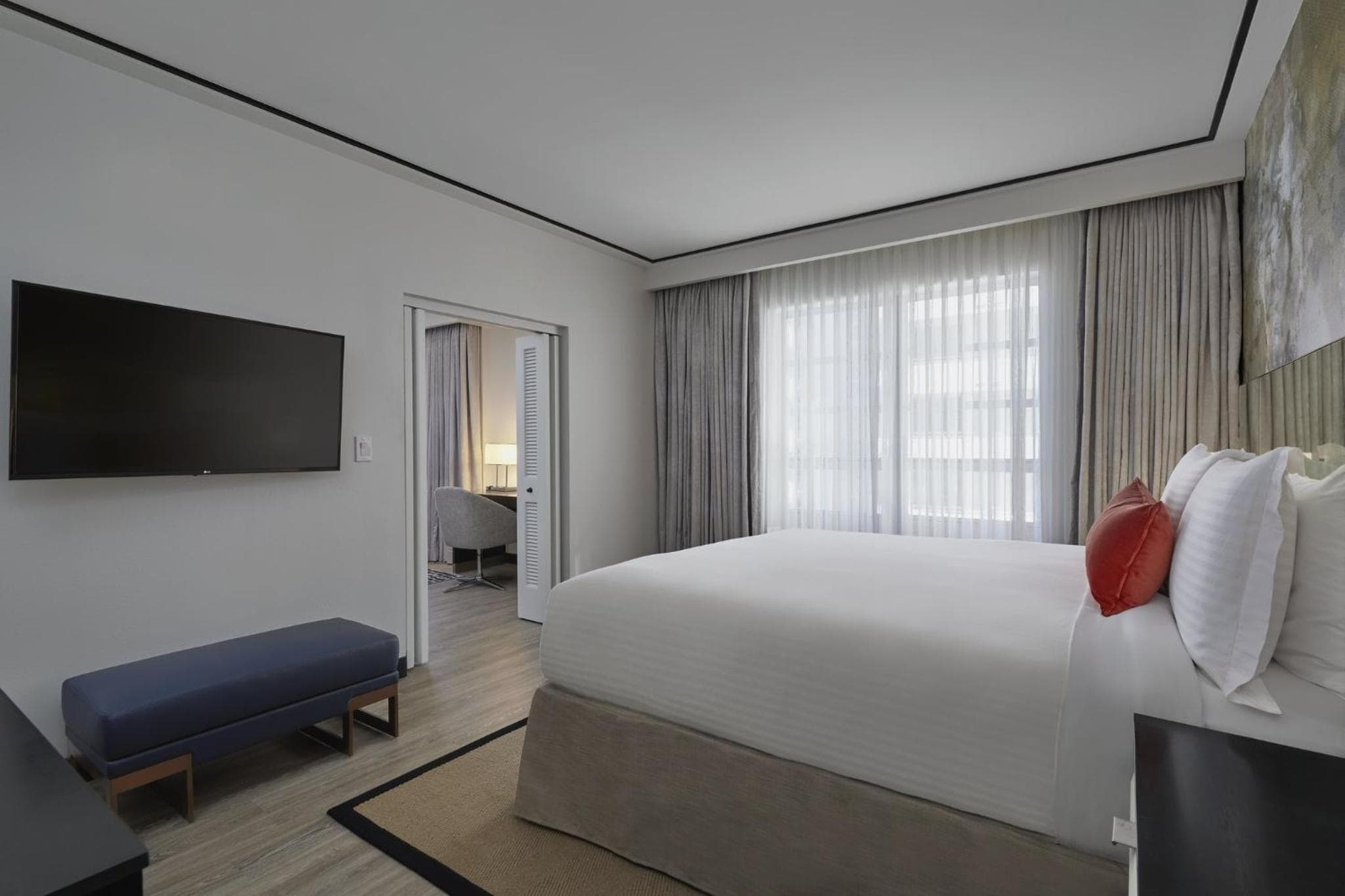 Loews Miami Beach Hotel
