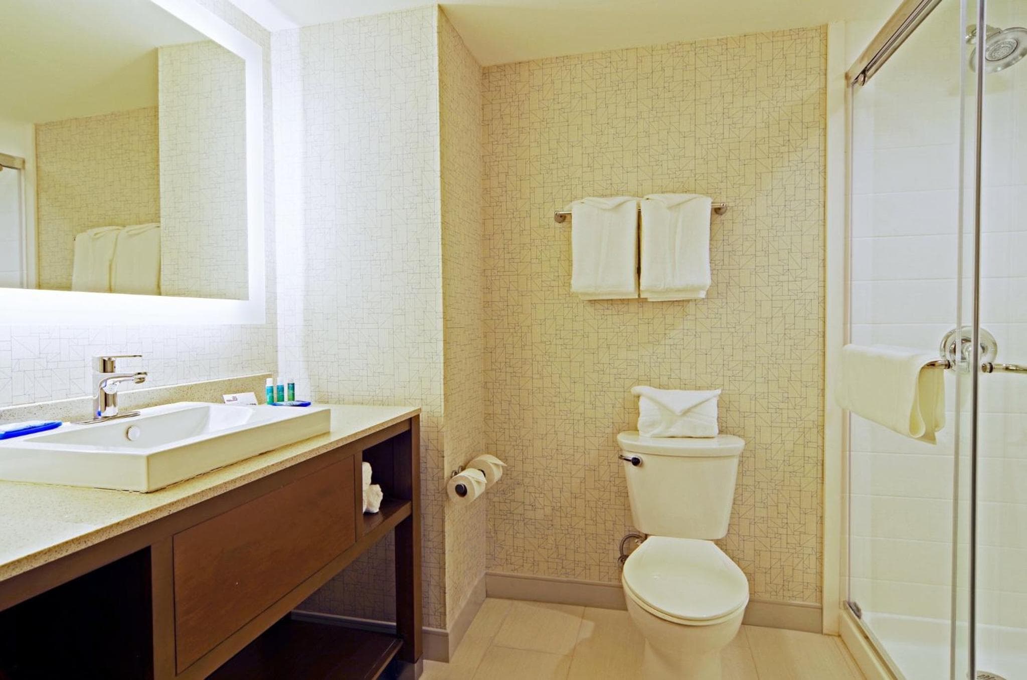 Holiday Inn Express & Suites - Phoenix North - Scottsdale by IHG