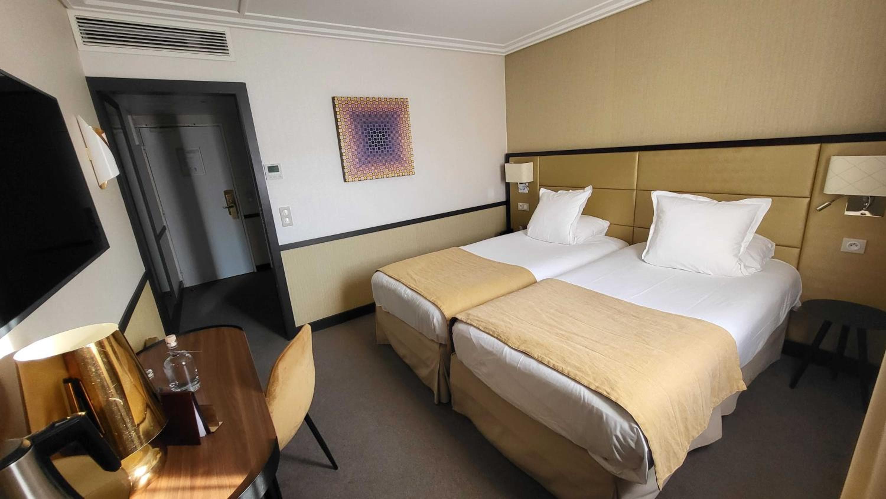 Hôtel Paris Neuilly