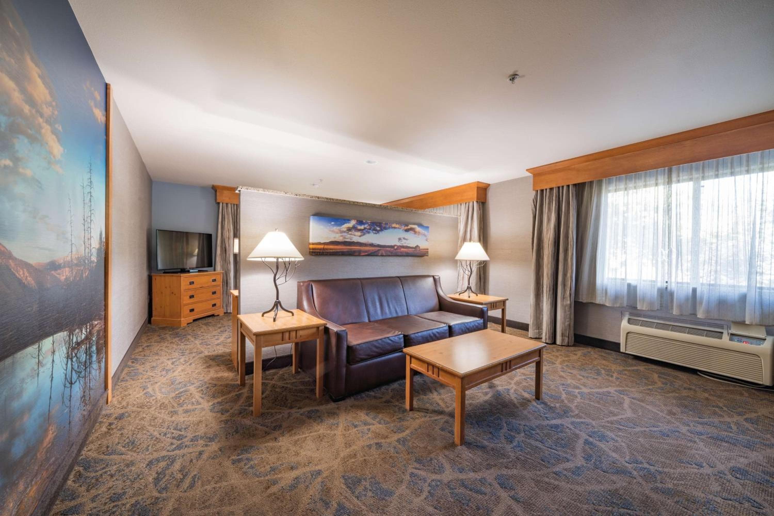 Best Western Plus GranTree Inn