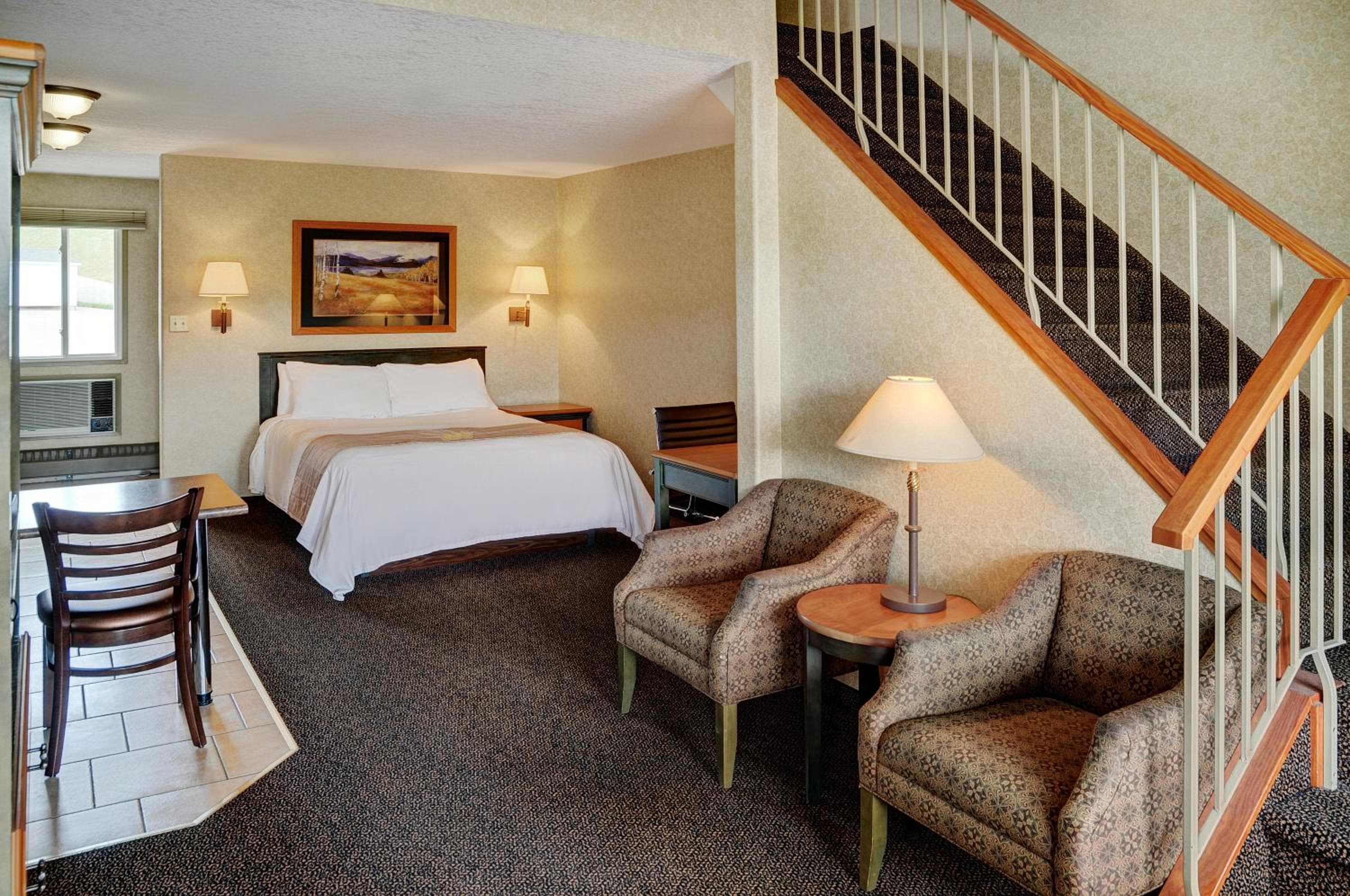 Lakeview Inns & Suites - Hinton