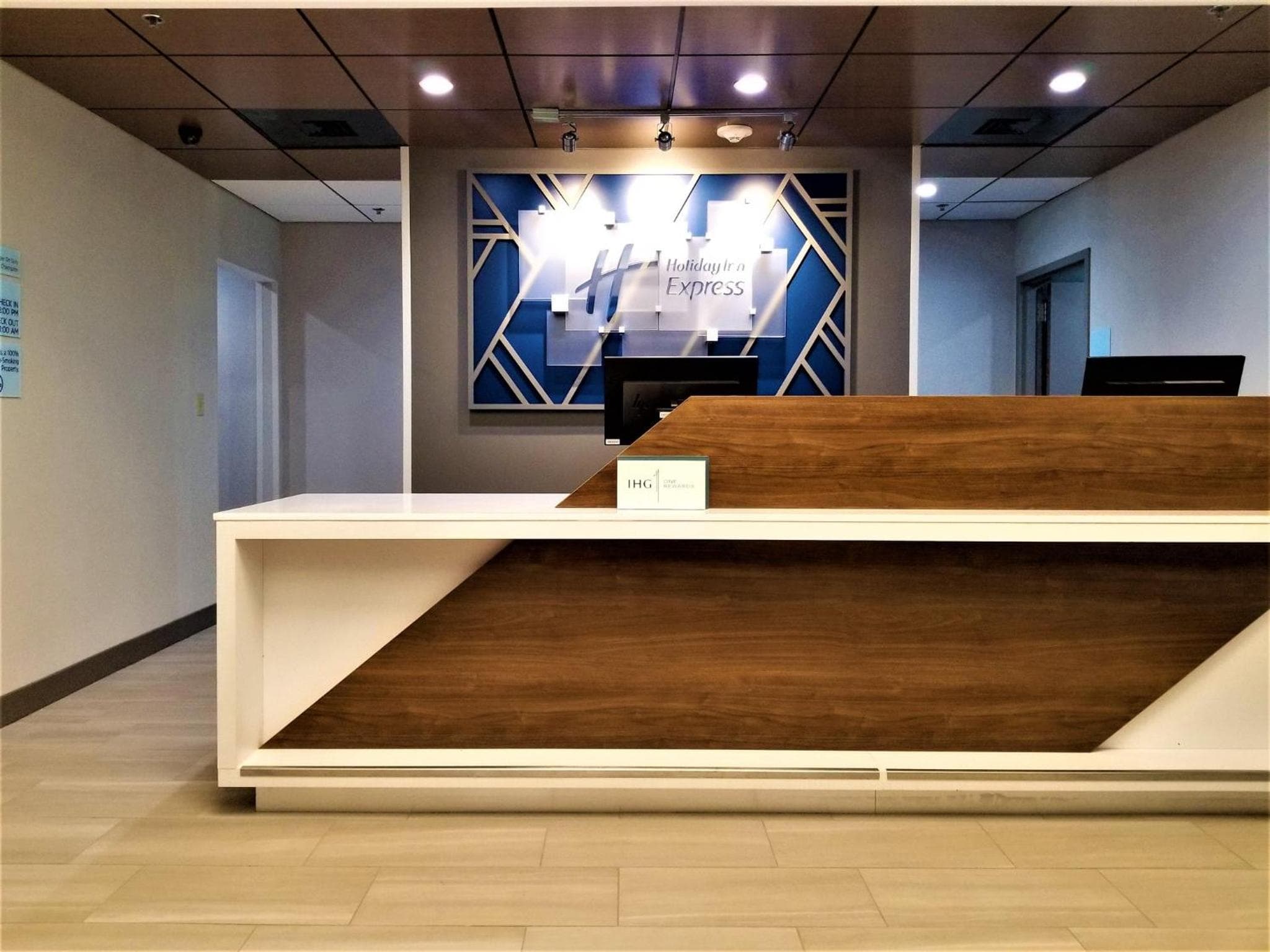 Holiday Inn Express Apex - Raleigh by IHG