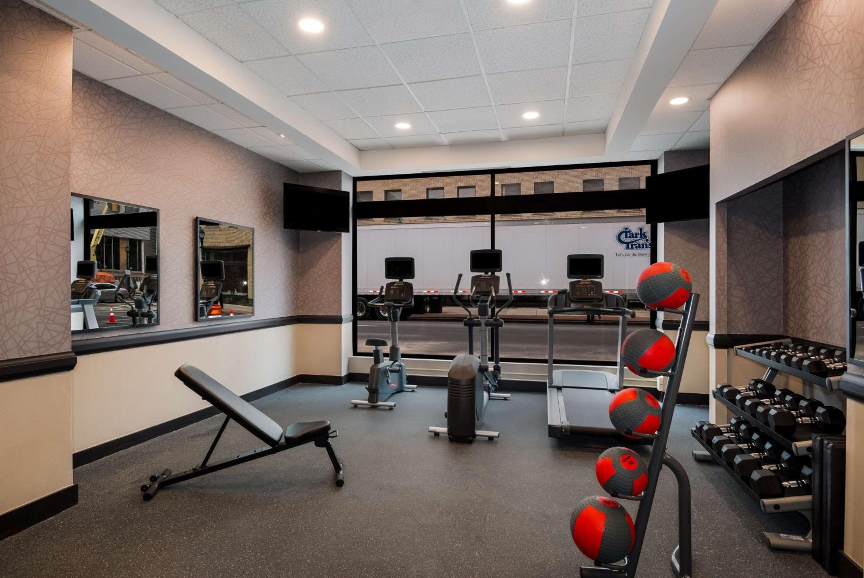 Best Western Syracuse Downtown Hotel and Suites