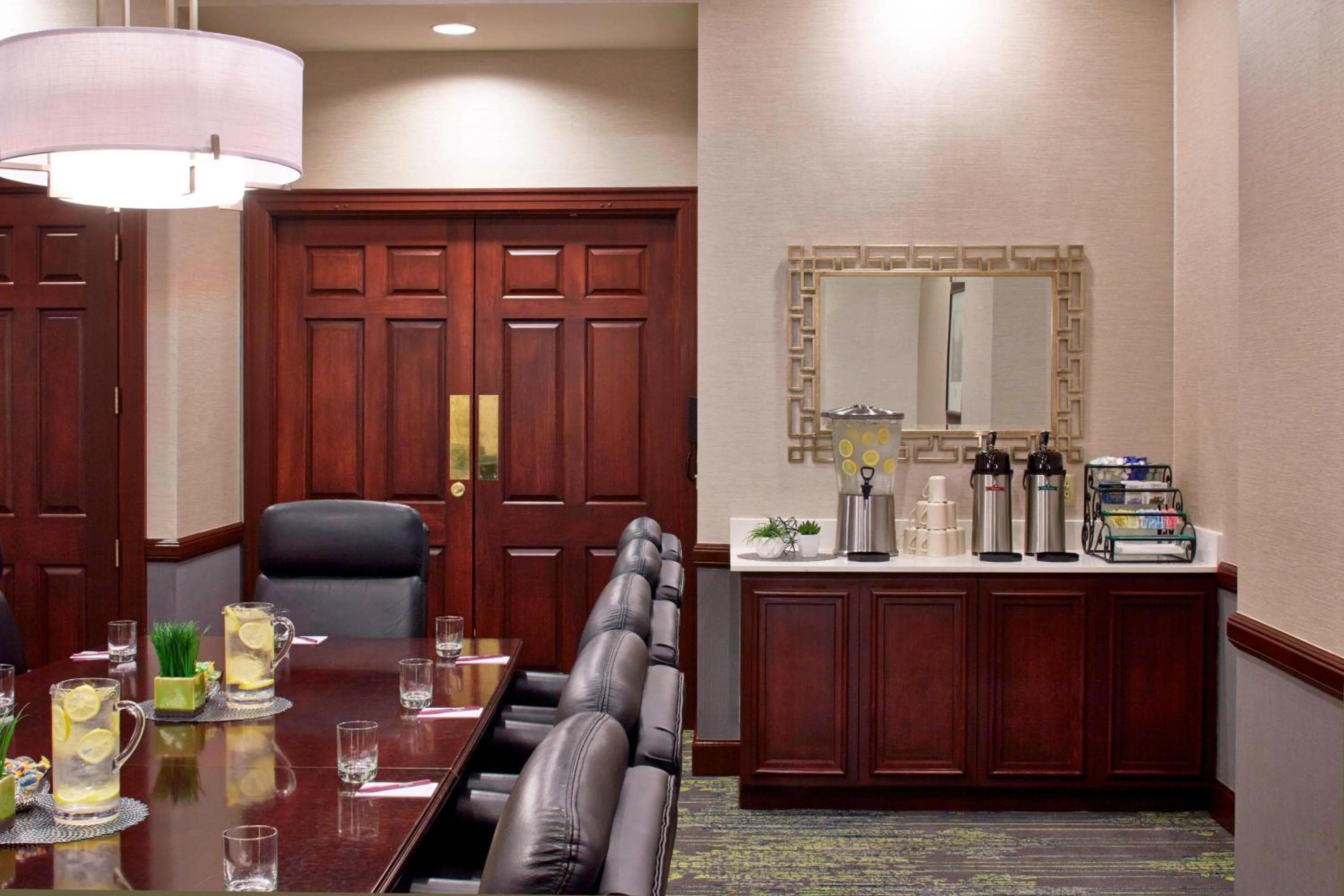 Residence Inn Milwaukee Downtown