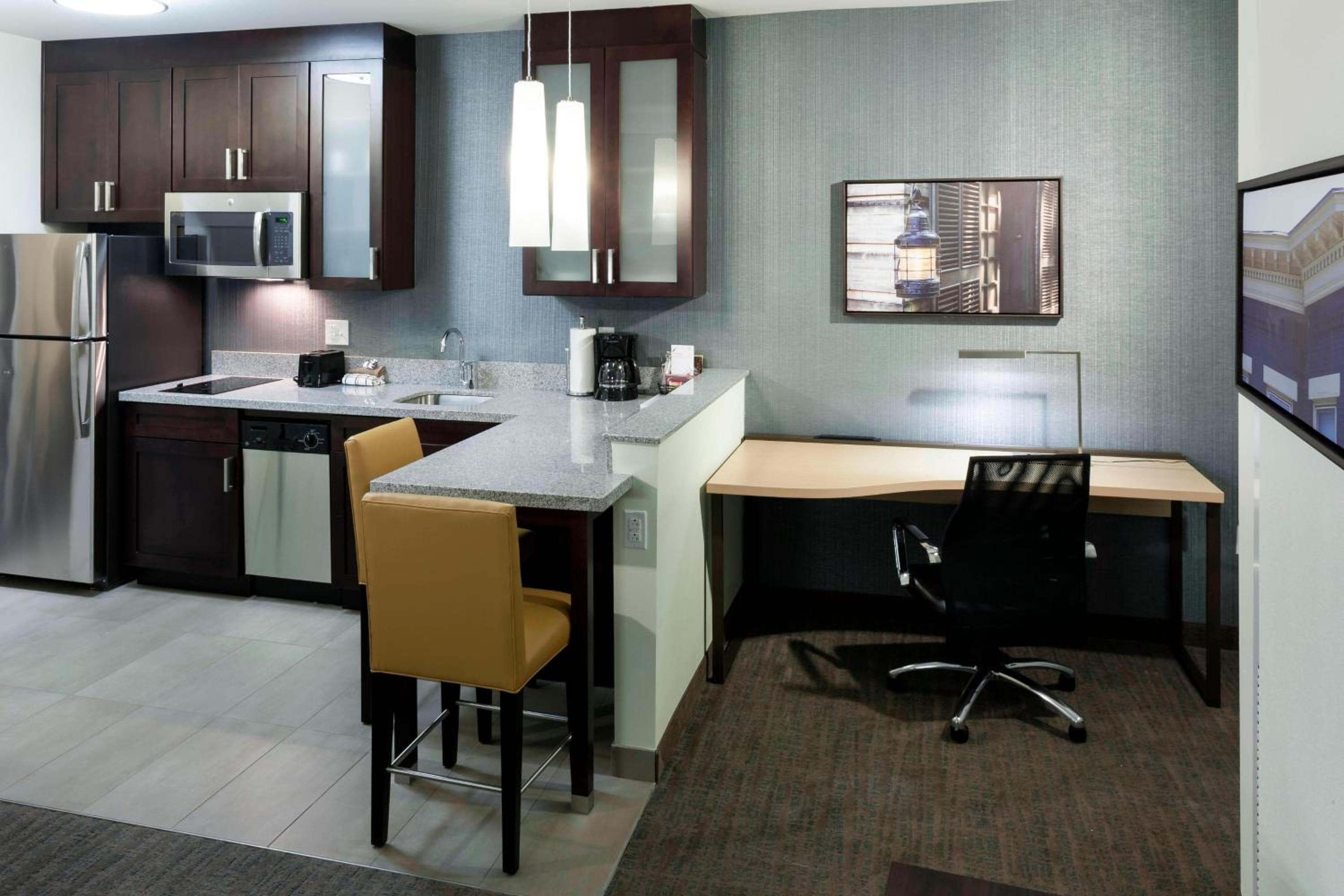 Residence Inn by Marriott Richmond Downtown