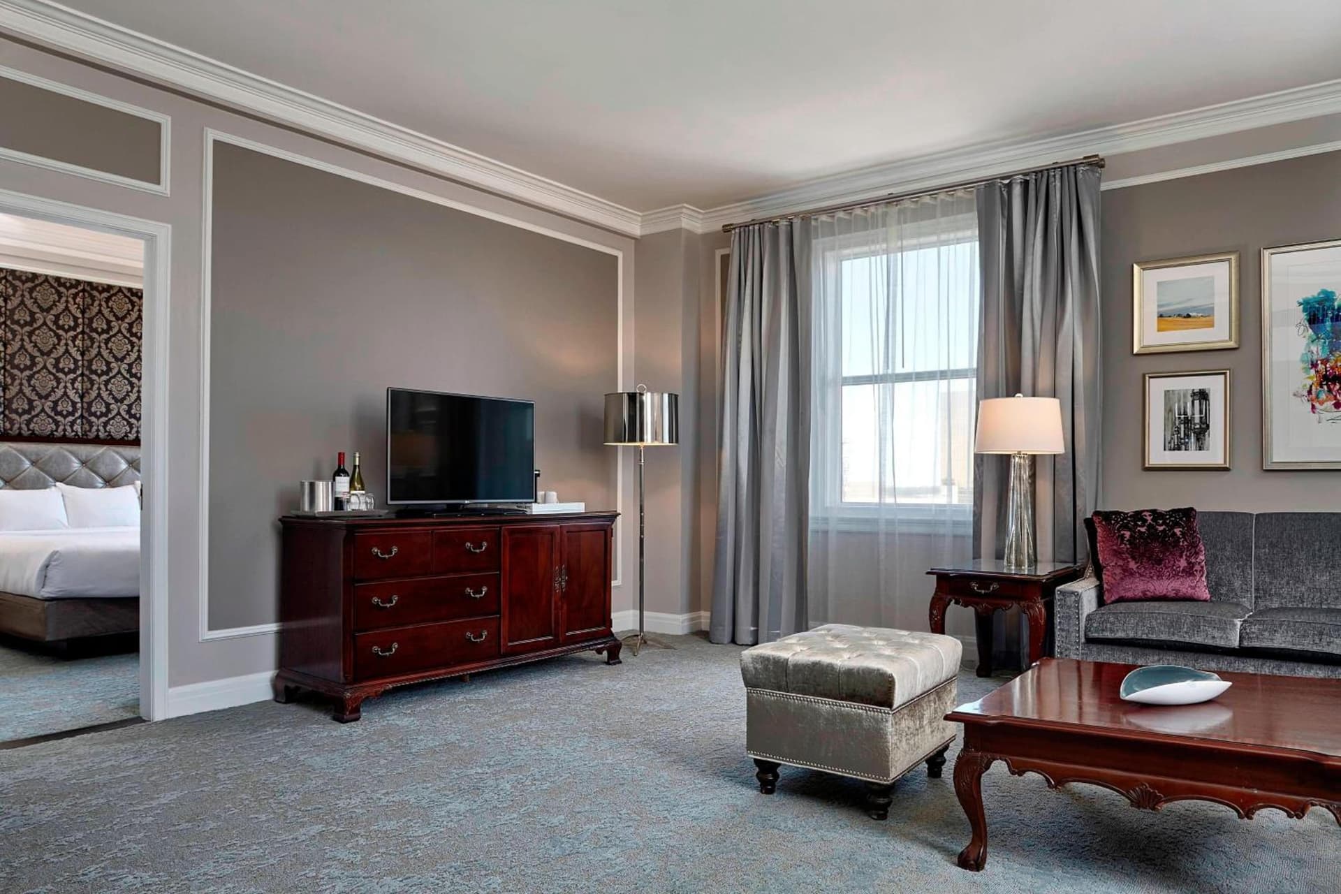 The Hotel Saskatchewan, Autograph Collection