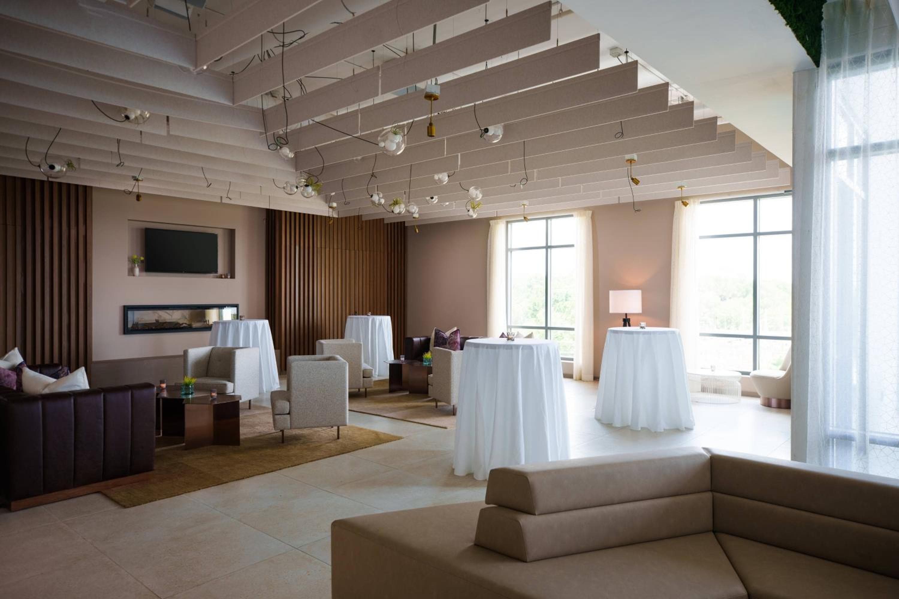 AC Hotel by Marriott Tallahassee Universities at the Capitol