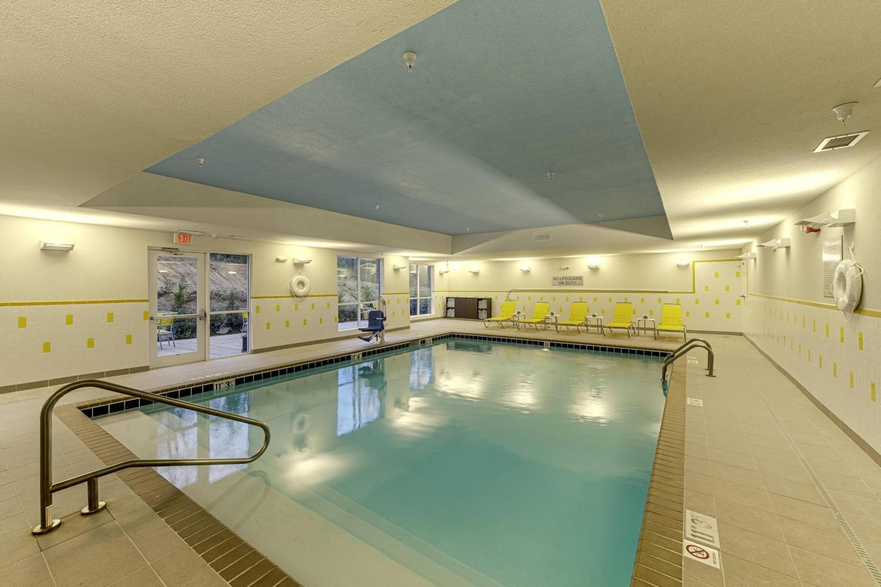 Fairfield Inn & Suites by Marriott Meridian