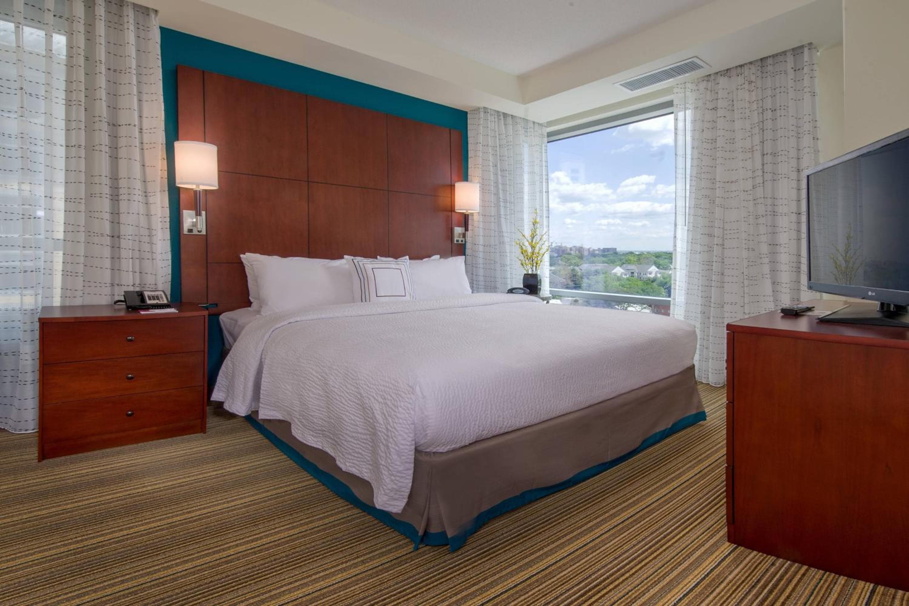 Residence Inn by Marriott Arlington Ballston