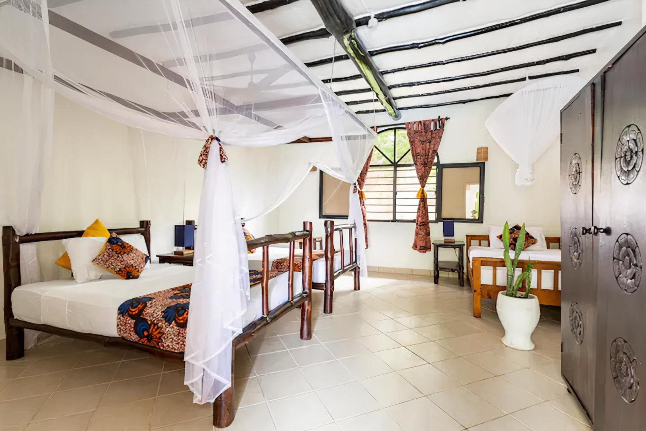 Zarafa House
