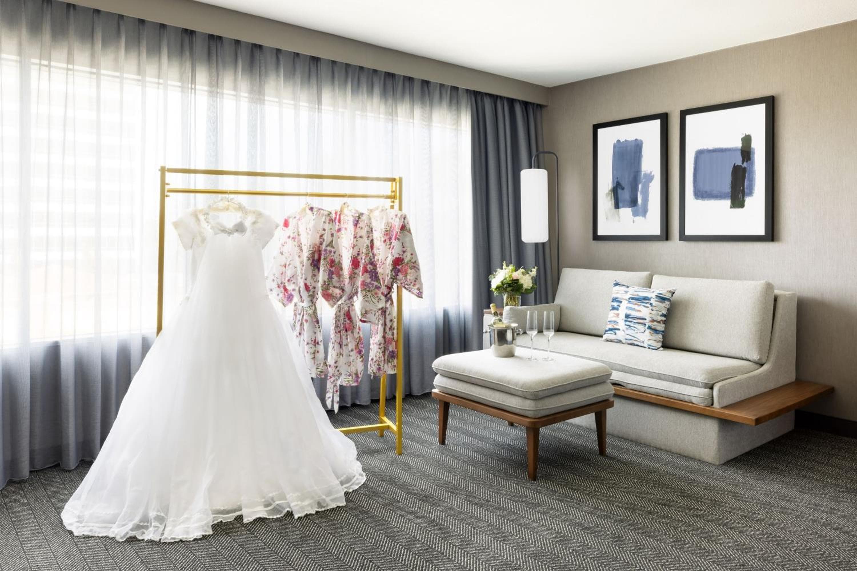 Courtyard by Marriott Los Angeles Woodland Hills