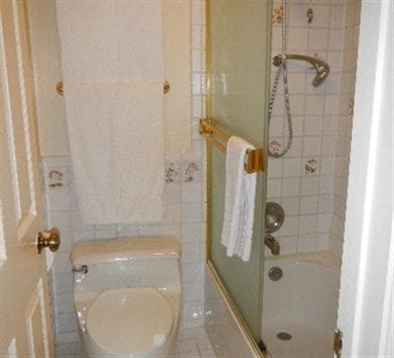 GetAways at Olympic Village Inn