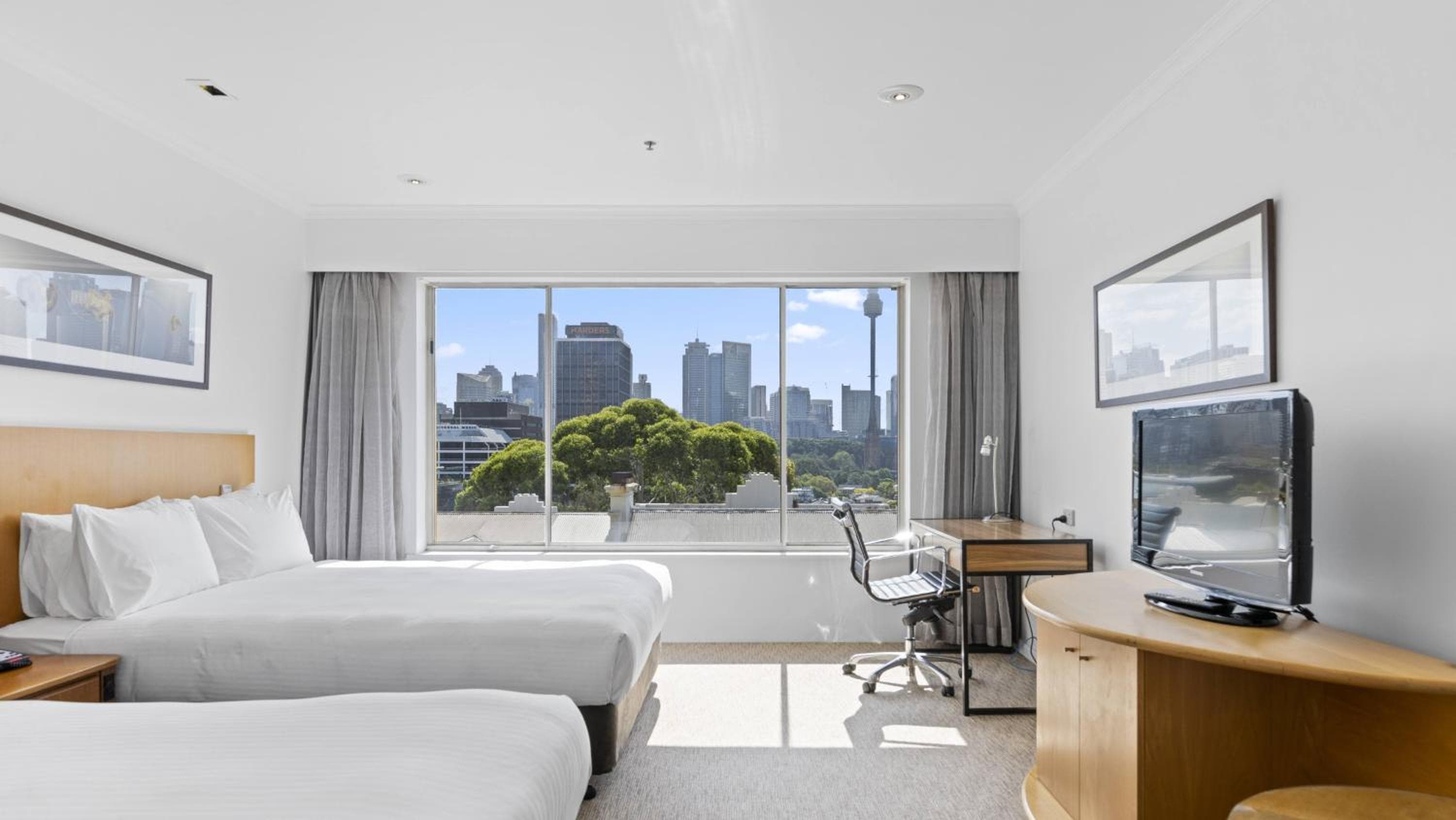 Holiday Inn Sydney Potts Point