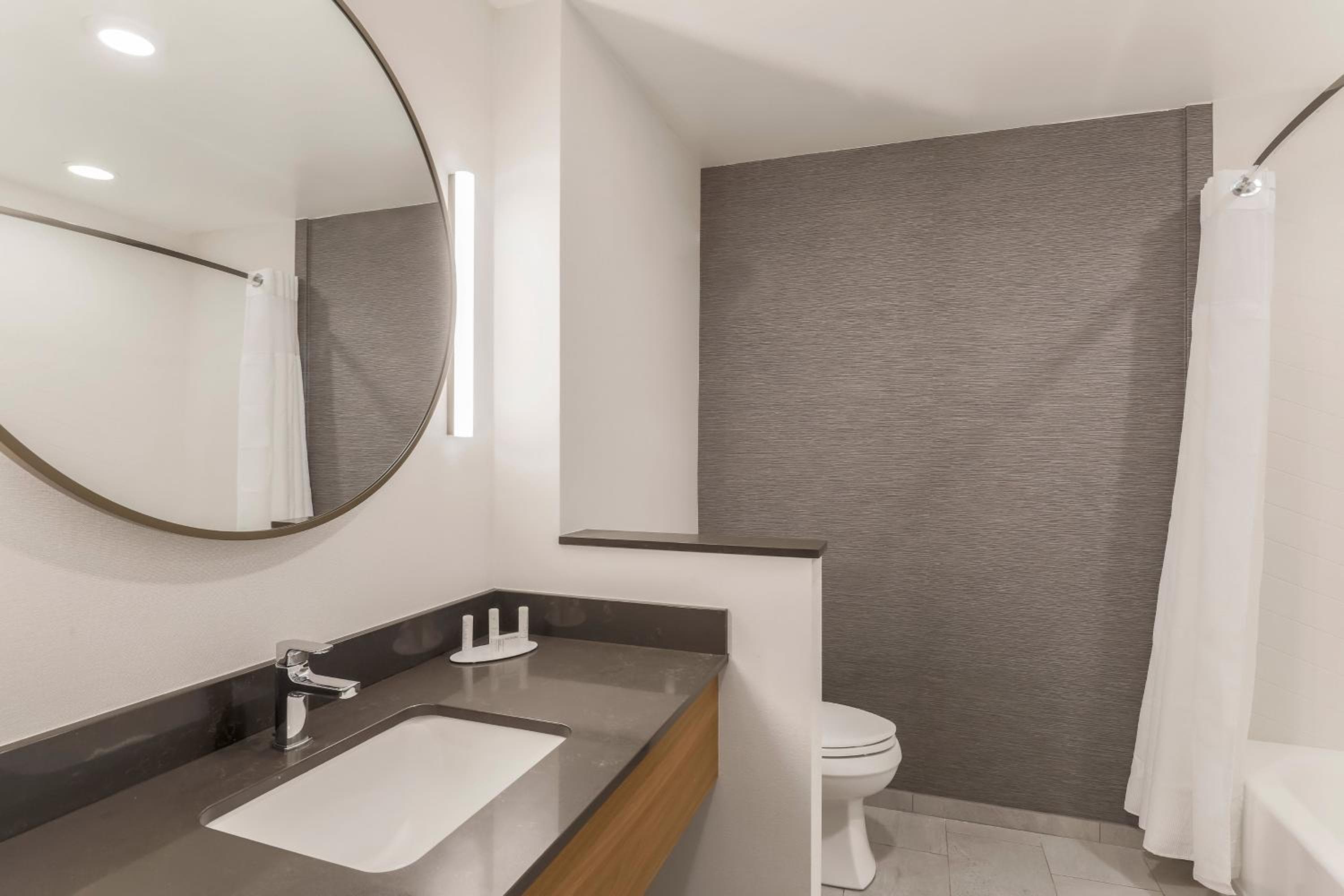 Fairfield by Marriott Inn & Suites Cape Coral North Fort Myers
