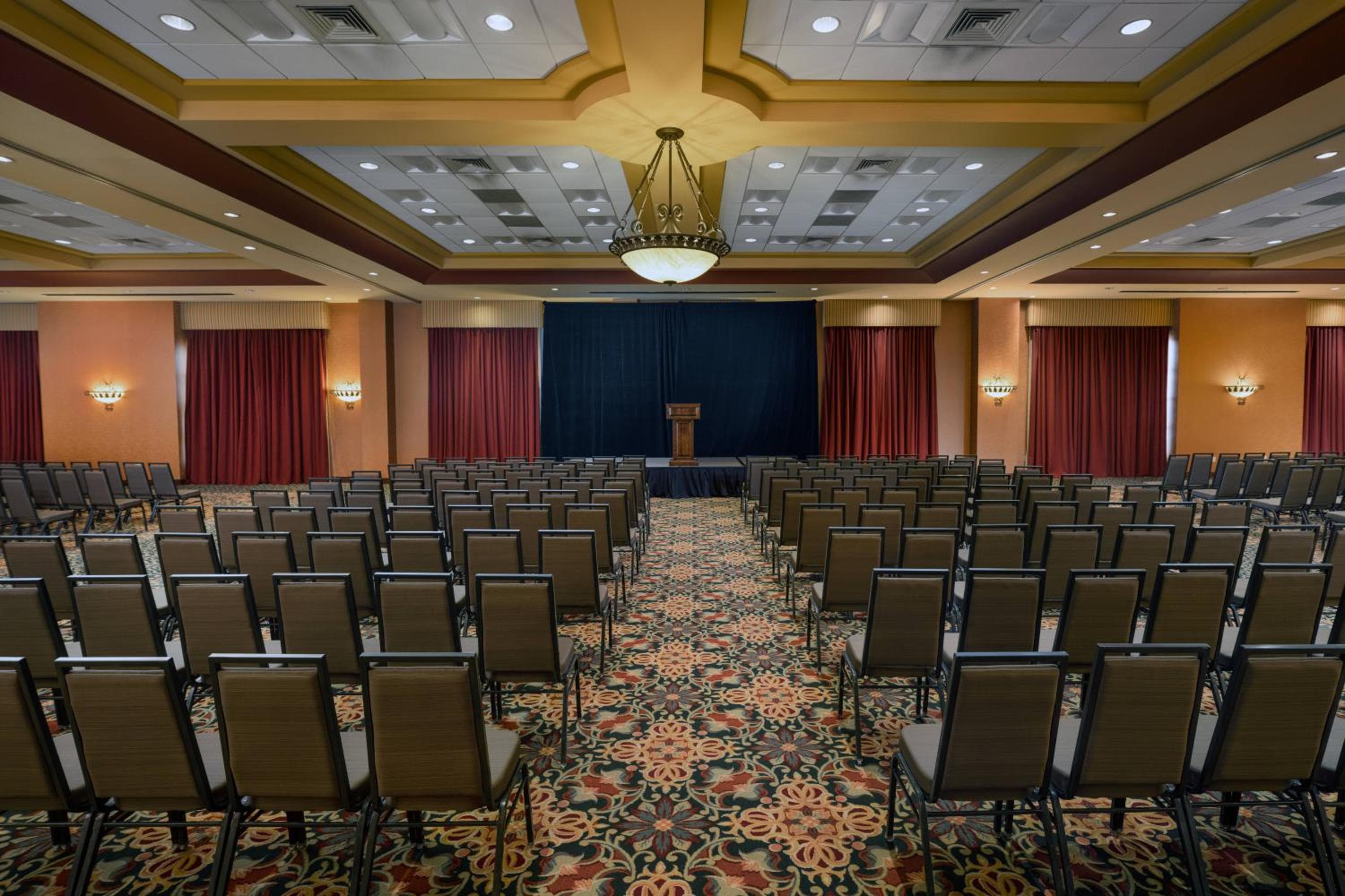 Renaissance Tulsa Hotel & Convention Center
