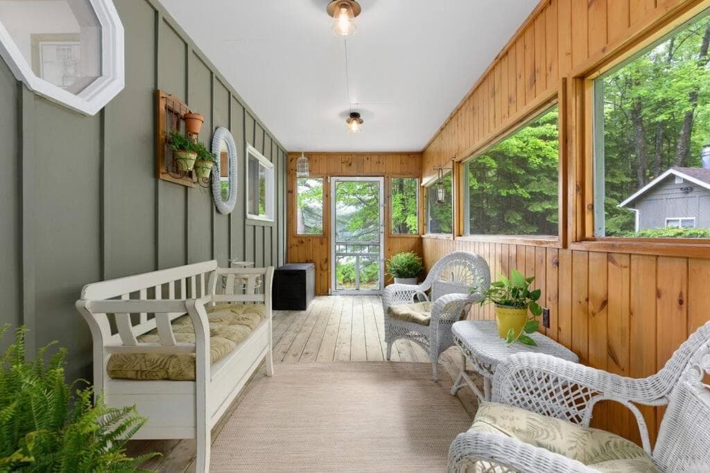 Bear Essentials Hideaway