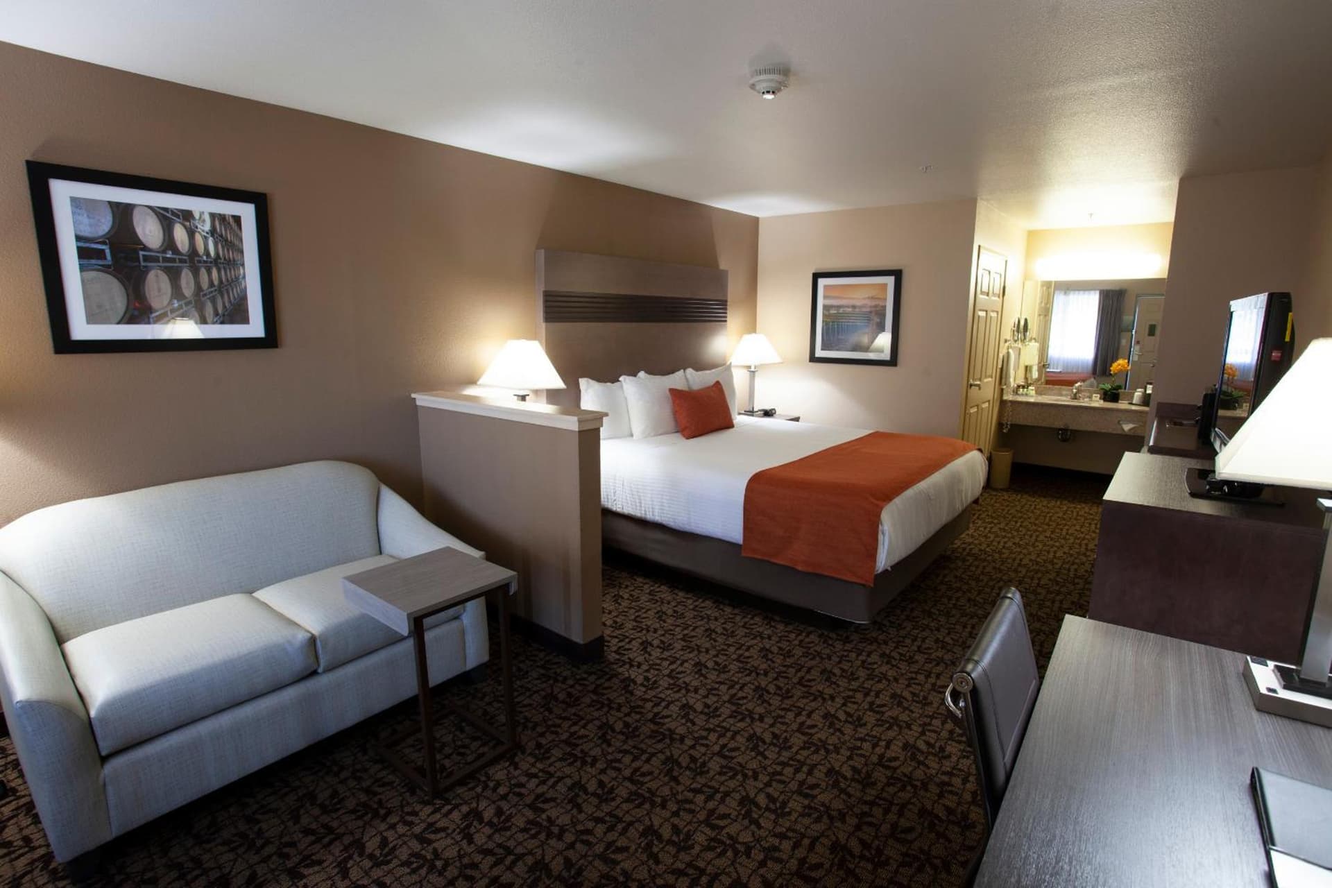 Hawthorn Suites by Wyndham Napa Valley