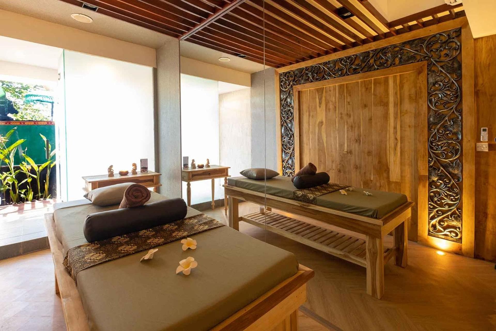 Swarga Suites Bali Berawa, Marclan Collection
