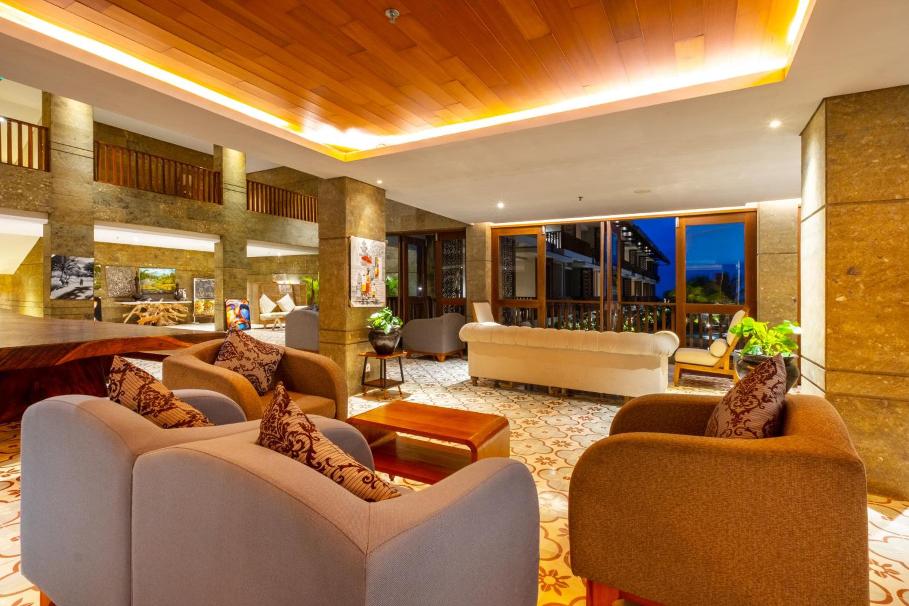 Swarga Suites Bali Berawa, Marclan Collection