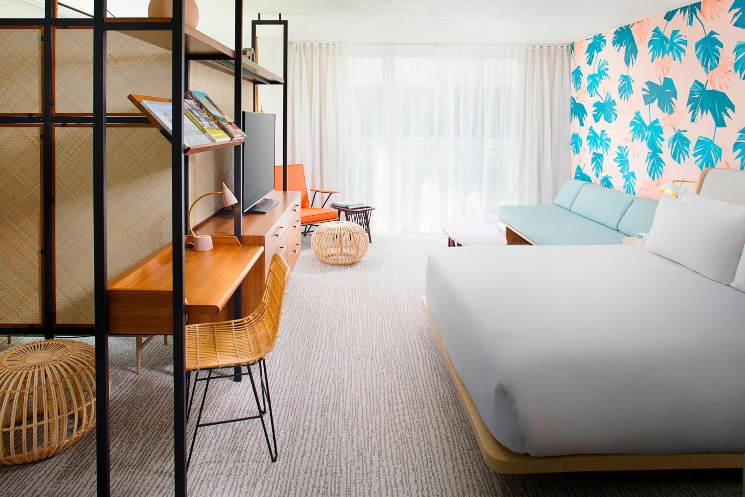The Laylow Waikiki, Autograph Collection