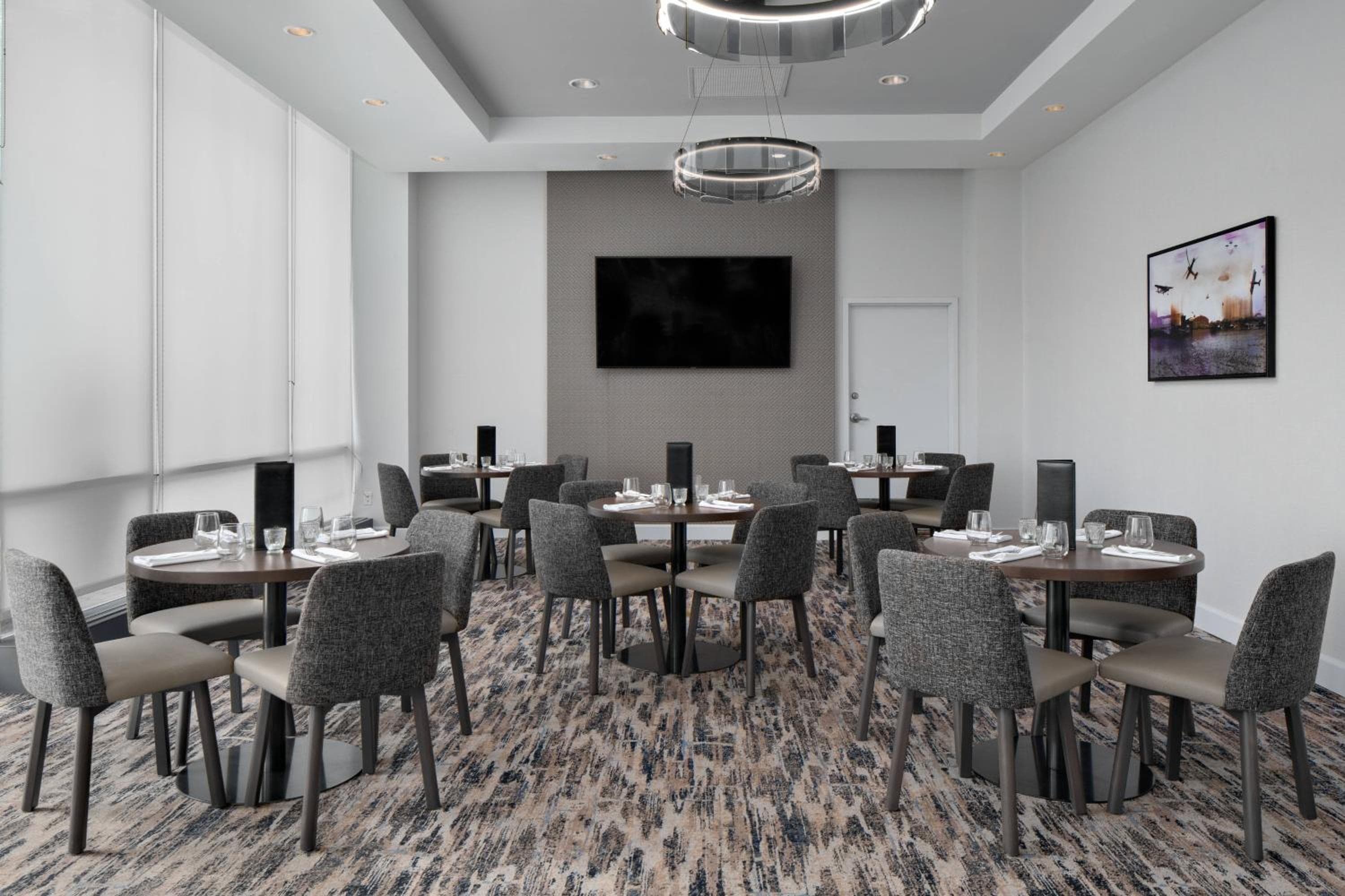 Courtyard by Marriott Edmonton Downtown