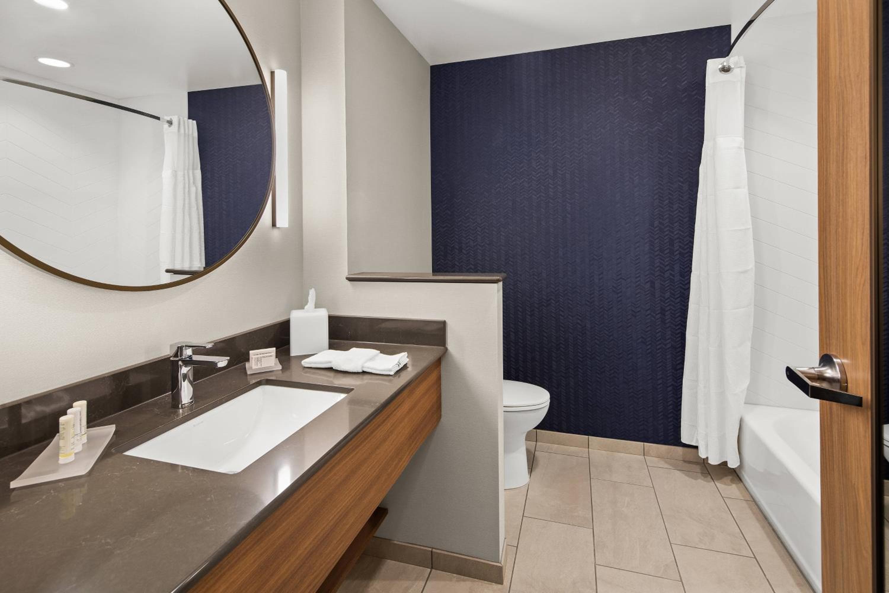 Fairfield by Marriott Inn & Suites Duluth