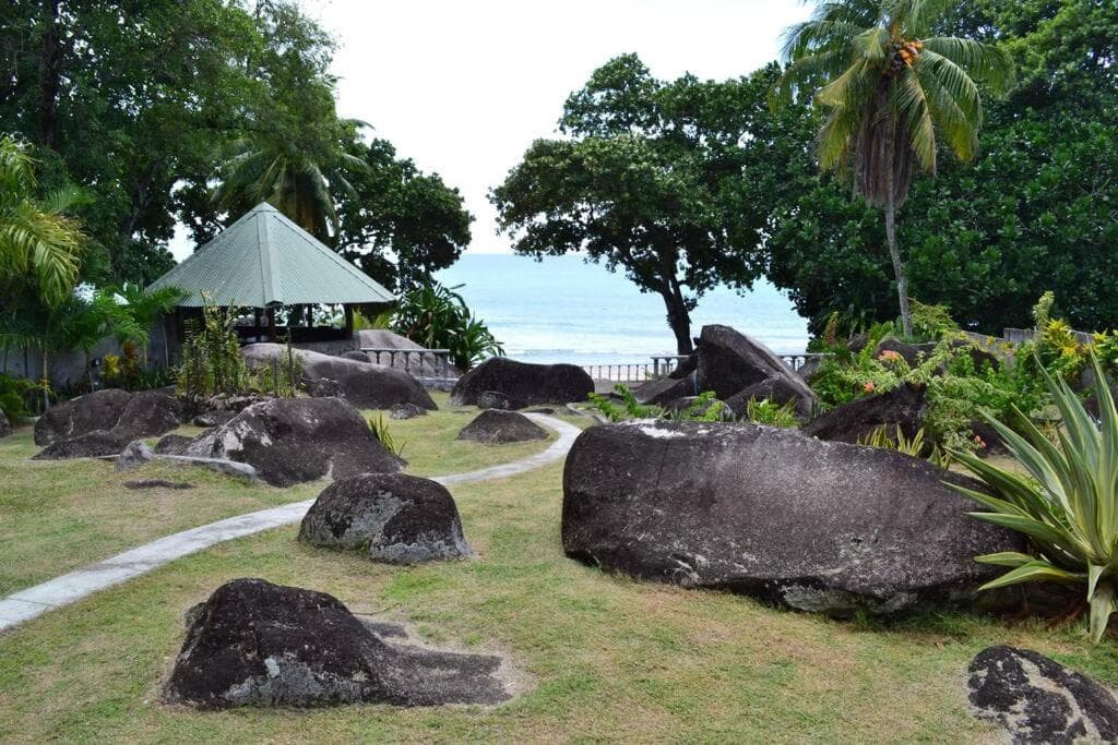 Riva D Etruschi Seychelles