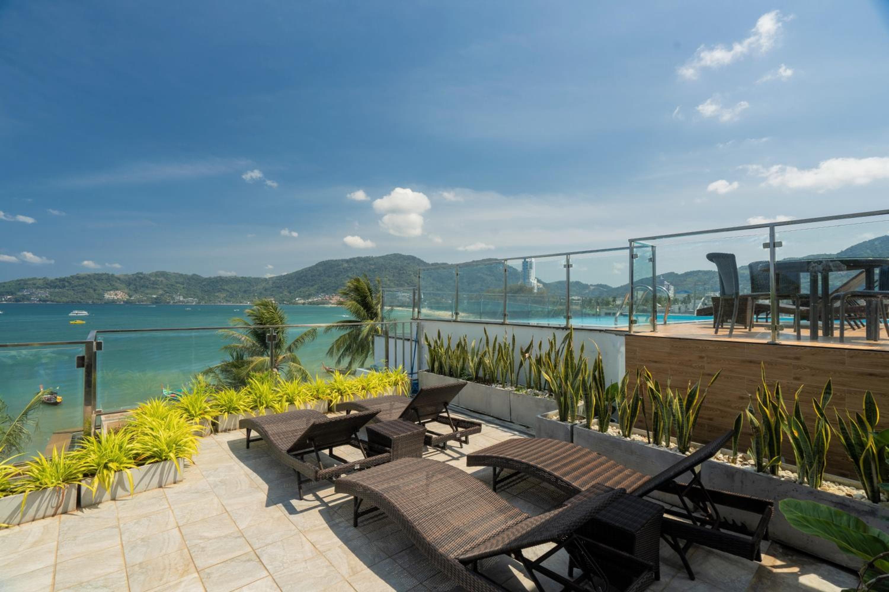 Patong Signature Boutique Hotel