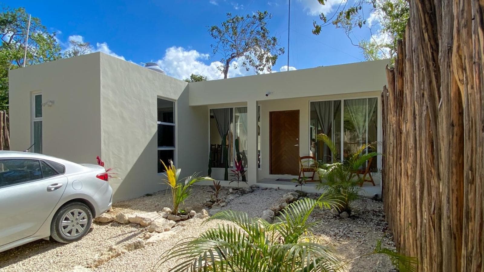 Villa Kuxtah, Beautiful bungalow with Private Pool