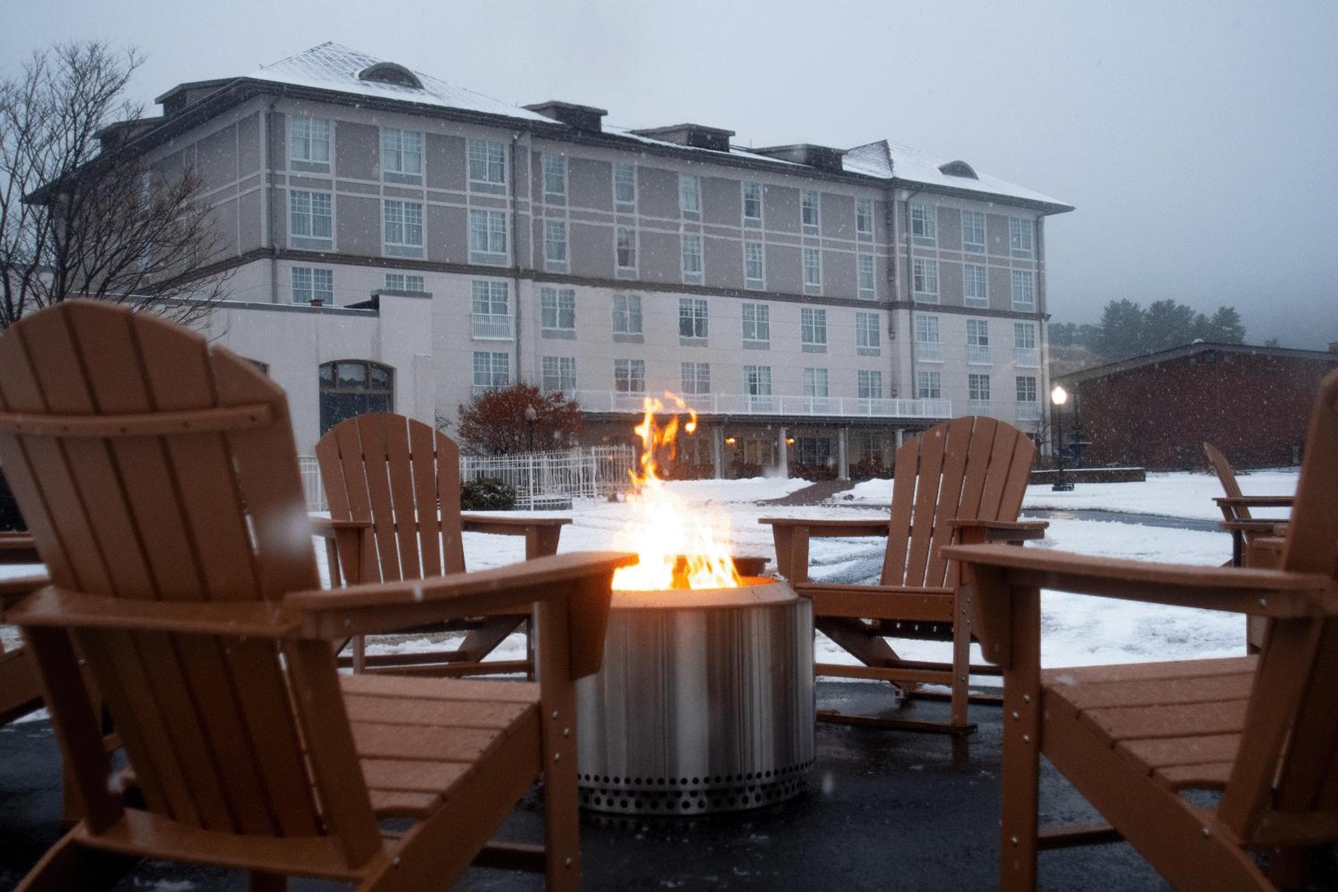 Fort William Henry Hotel