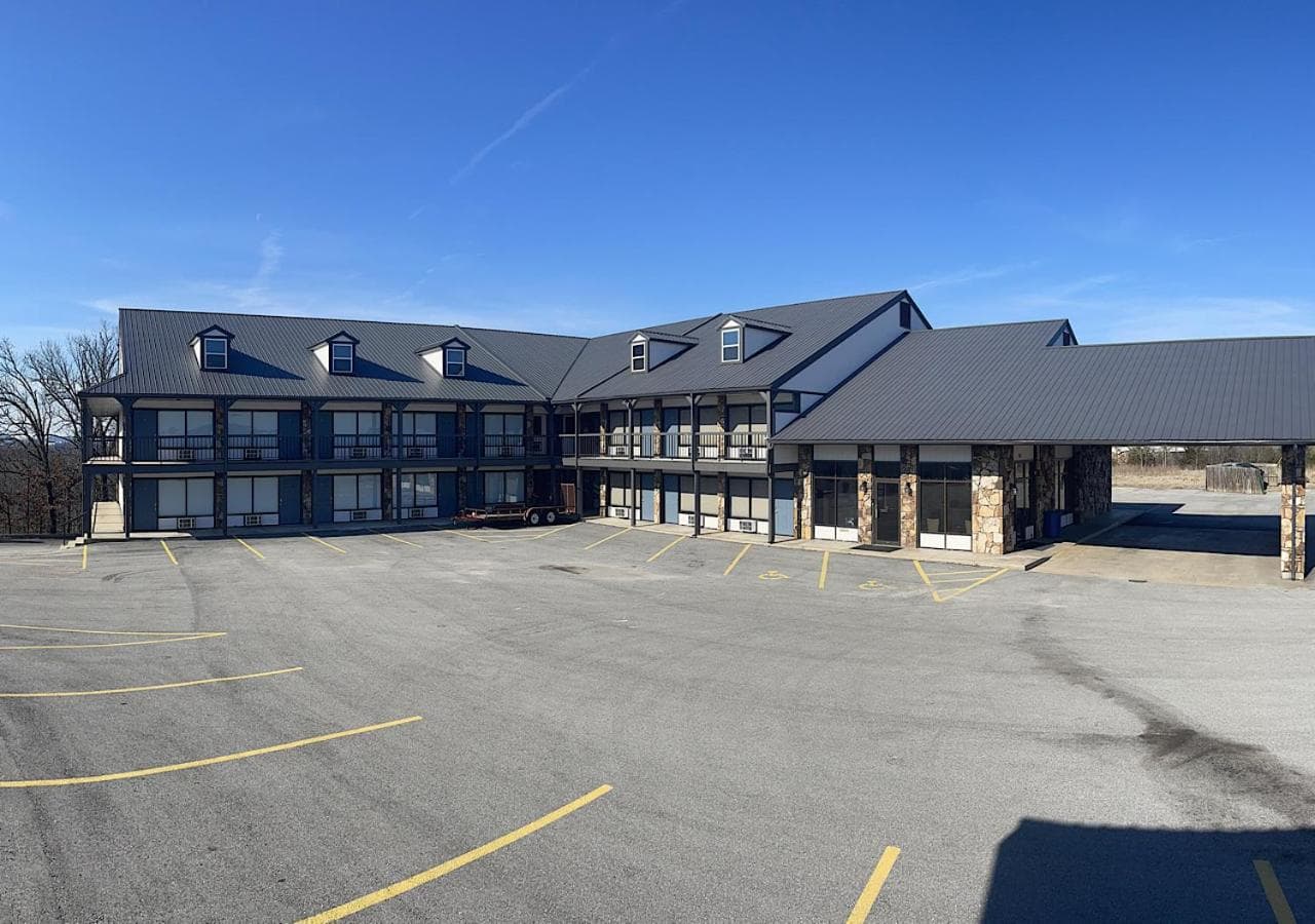 Days Inn by Wyndham Branson Ozarks