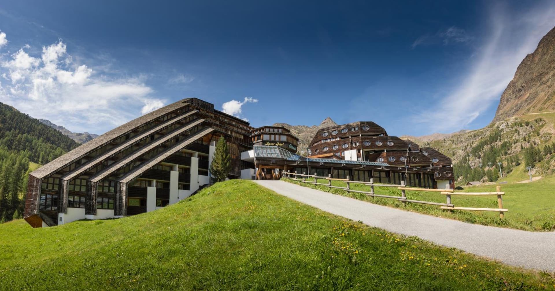 Blu Senales Active & Family Resort