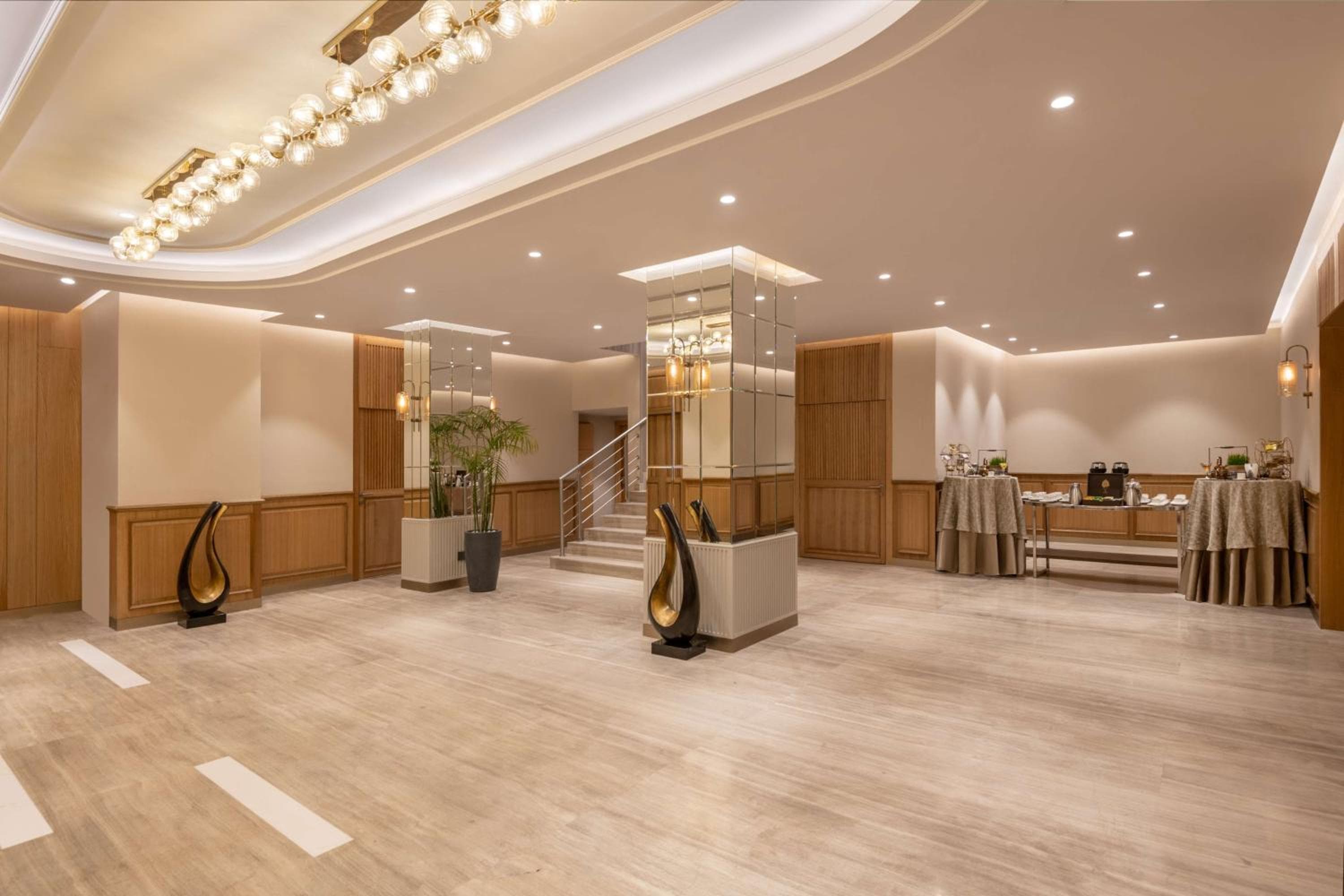 Radisson Hotel Sector 29 Gurugram