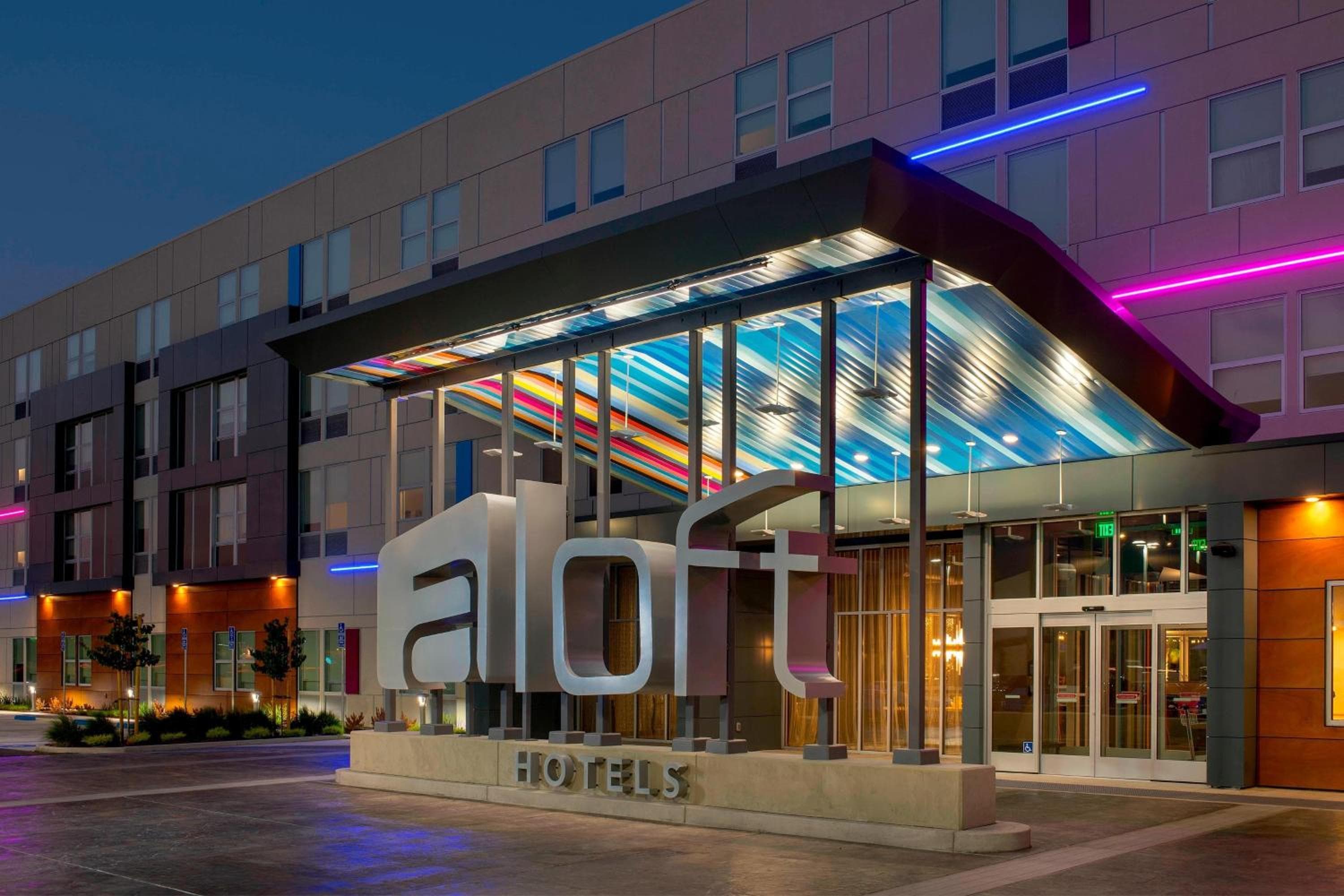 Aloft by Marriott Dallas DFW Airport Grapevine