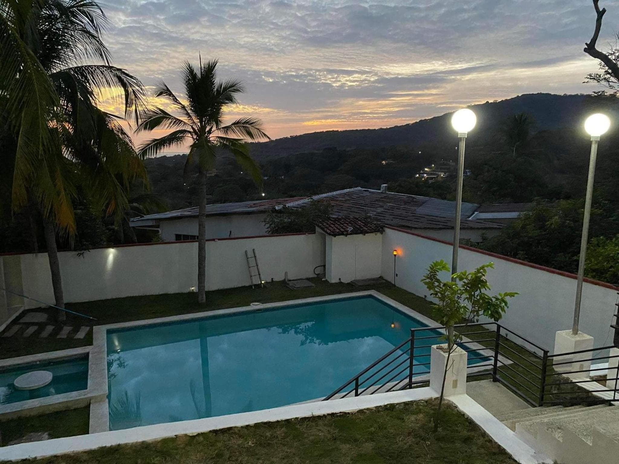 Habitaciones Casa Cuscatlan