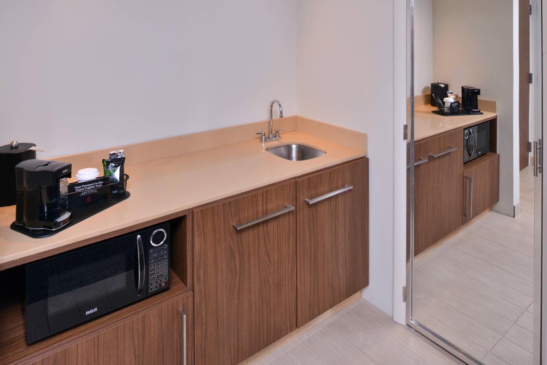 Courtyard by Marriott Columbus Grove City