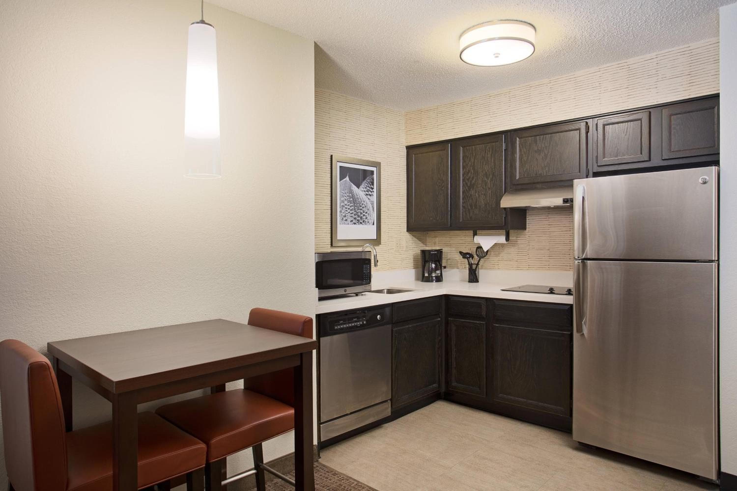 Residence Inn Detroit / Auburn Hills