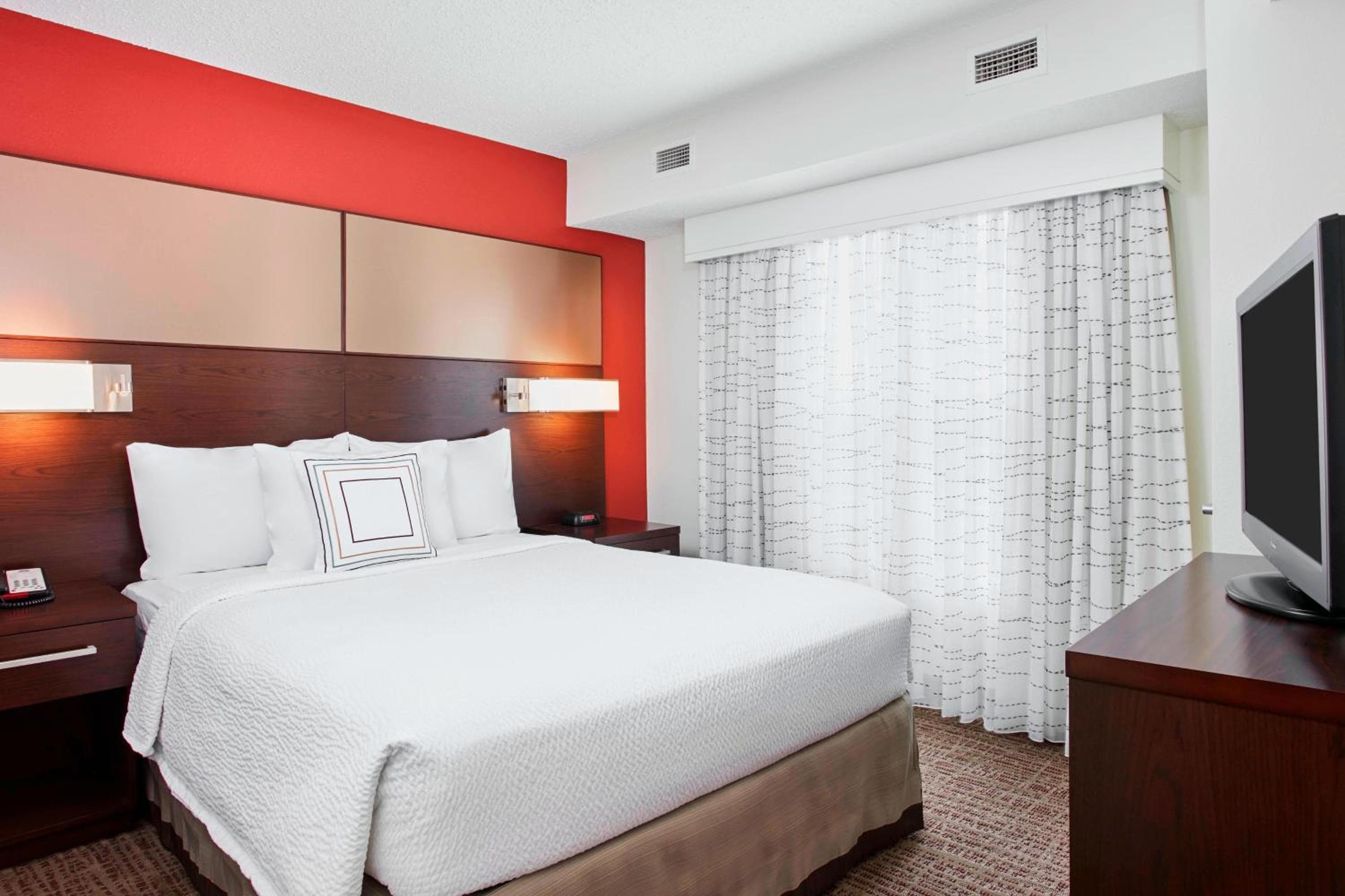 Residence Inn Detroit / Auburn Hills