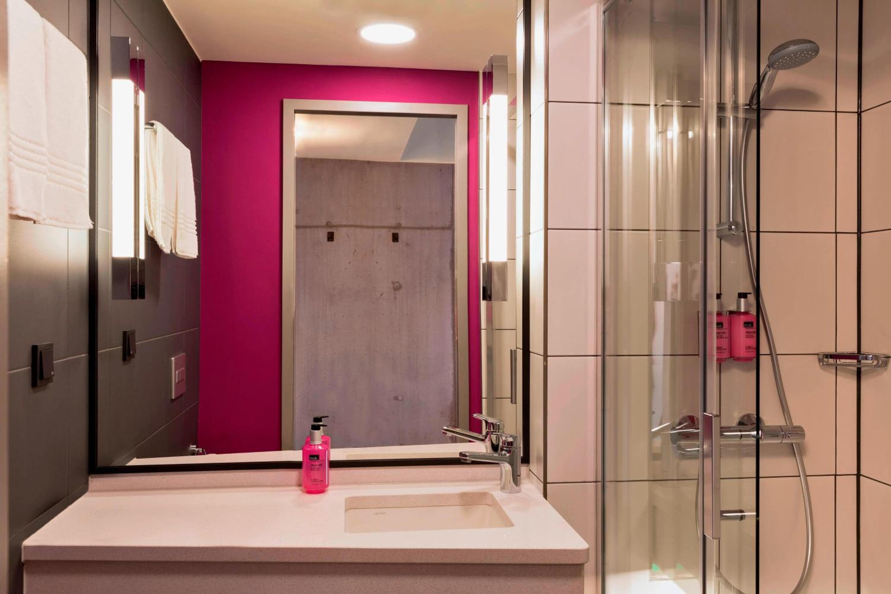 Moxy Stuttgart Airport/Messe