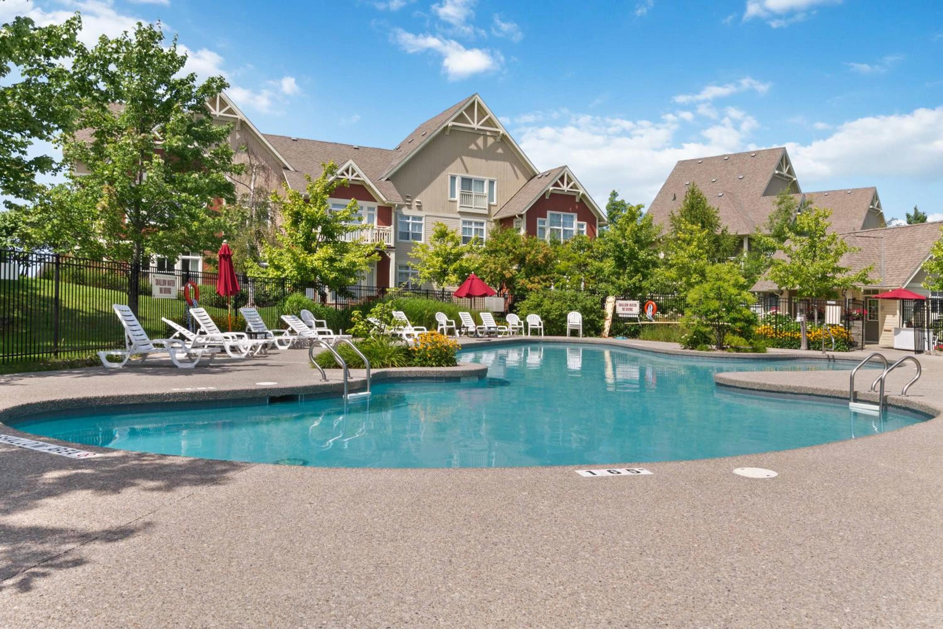 The Fairway Nest with Hot Tub & Golf!