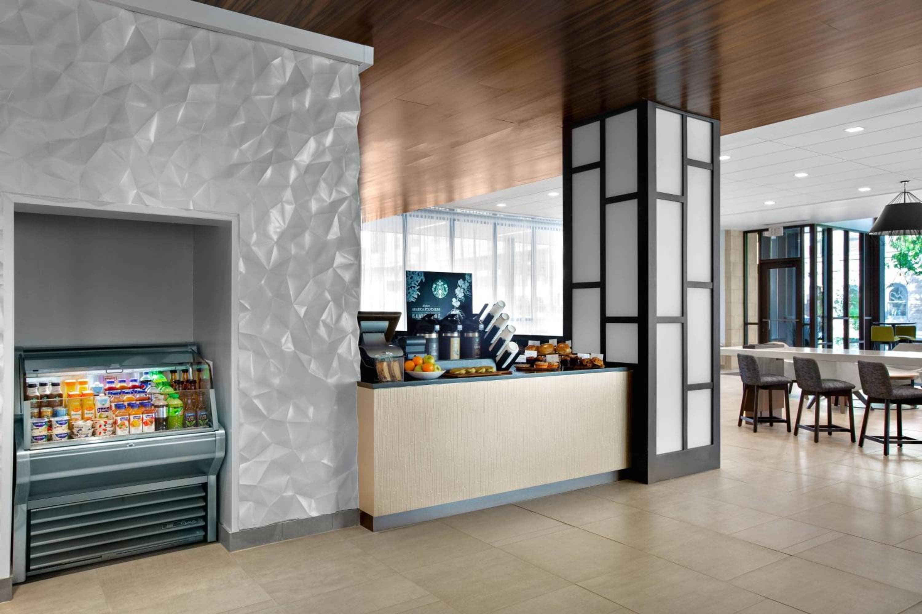 Courtyard by Marriott Knoxville Downtown