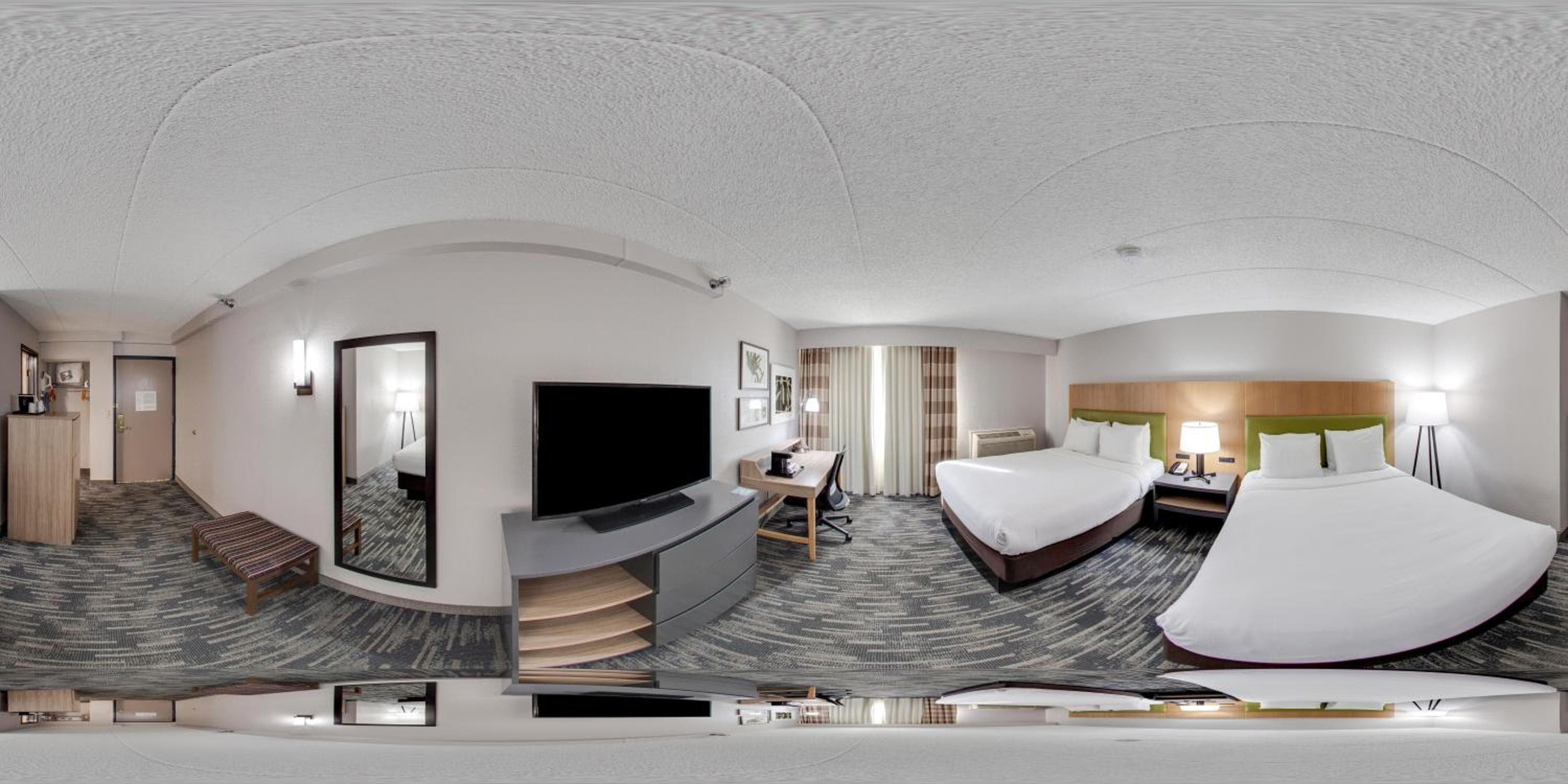 Wingate by Wyndham Lincoln Airport East I-80
